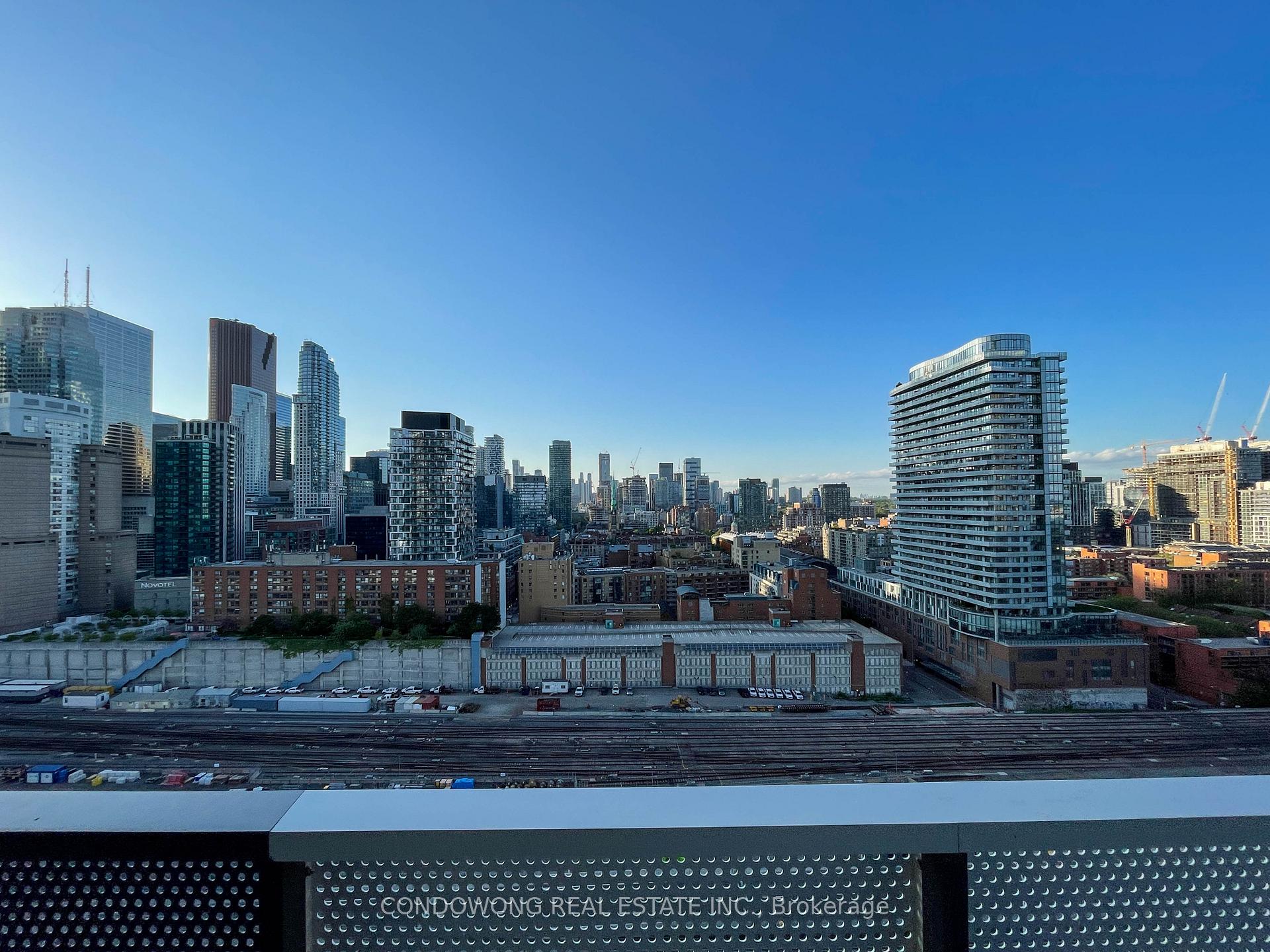 Photo 17 of Unit 2105, 55 Cooper Street, Toronto, Waterfront Communities — HOMEH