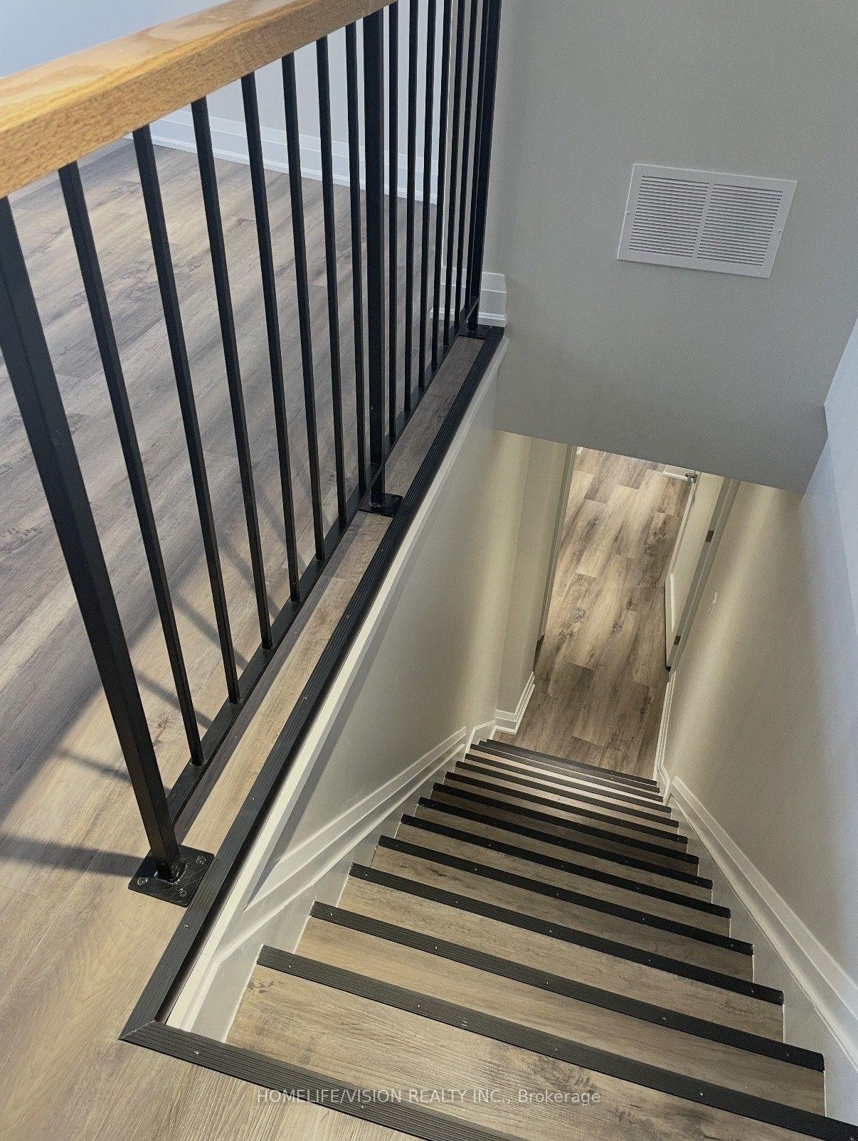 Photo 15 of Unit Main, 6273 Yonge Street, Innisfil, Churchill — HOMEH
