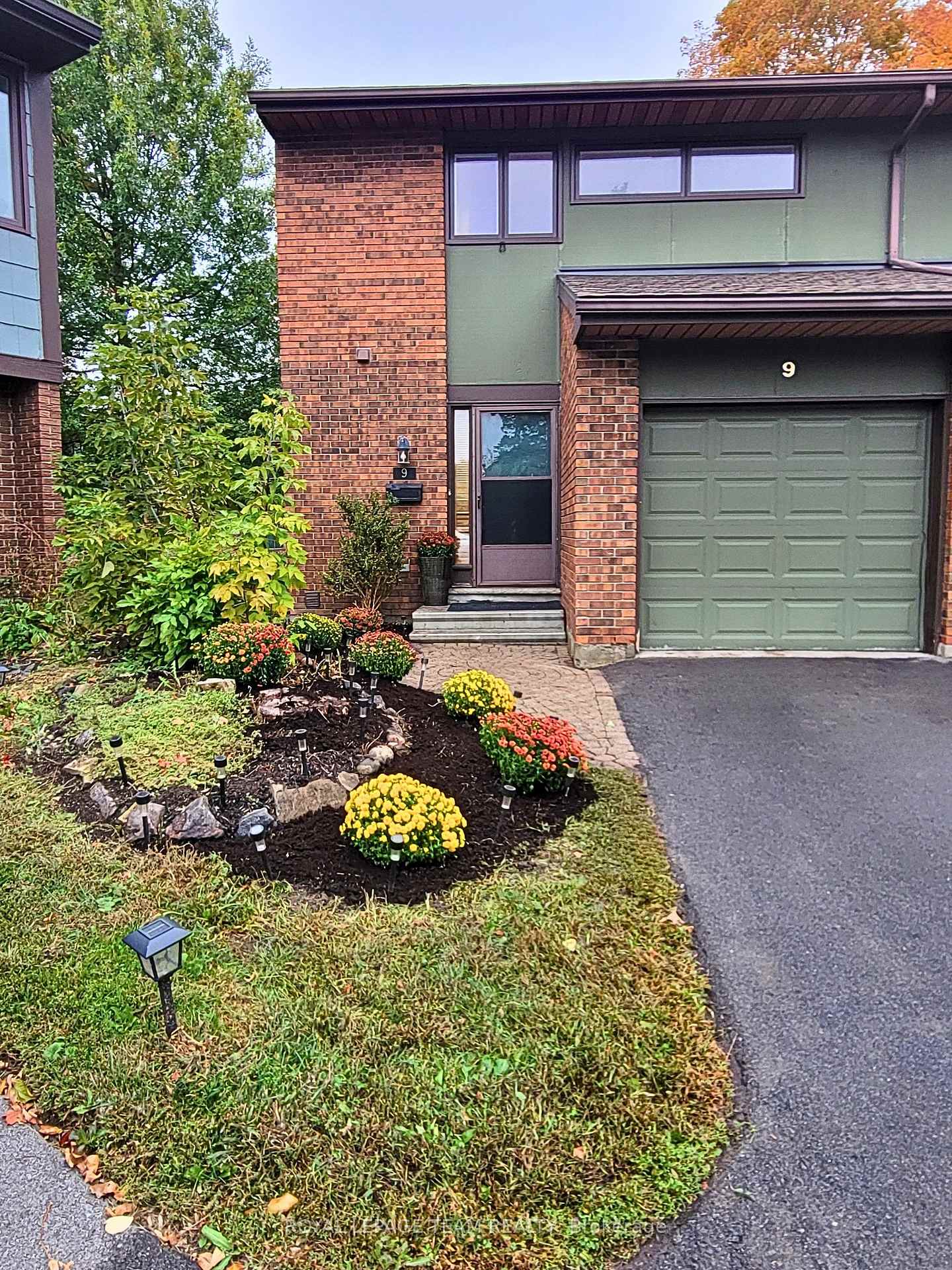 Photo 2 of Unit 123, 9 Gingras Court, Ottawa, Kanata - Beaverbrook — HOMEH