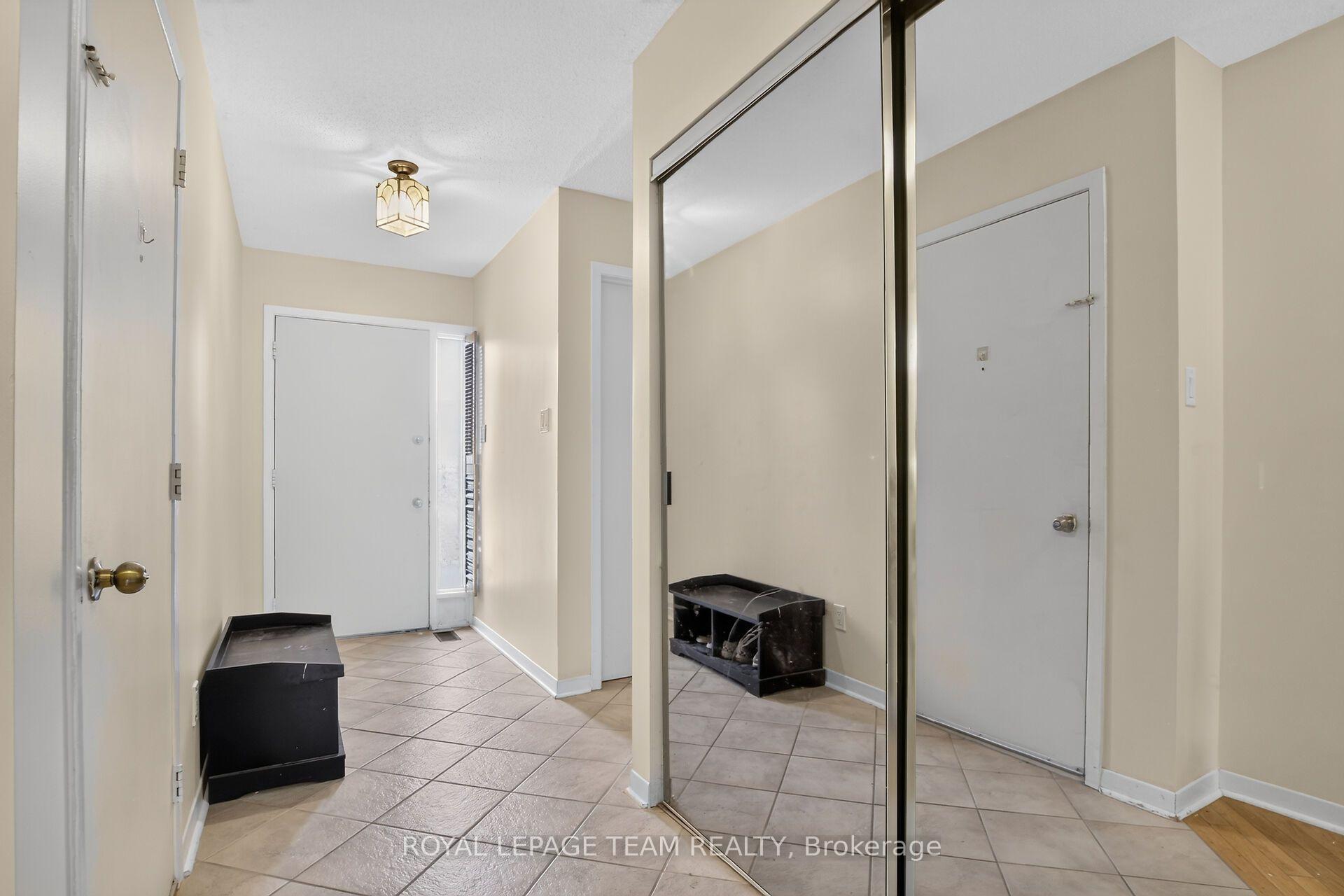 Photo 3 of Unit 123, 9 Gingras Court, Ottawa, Kanata - Beaverbrook — HOMEH