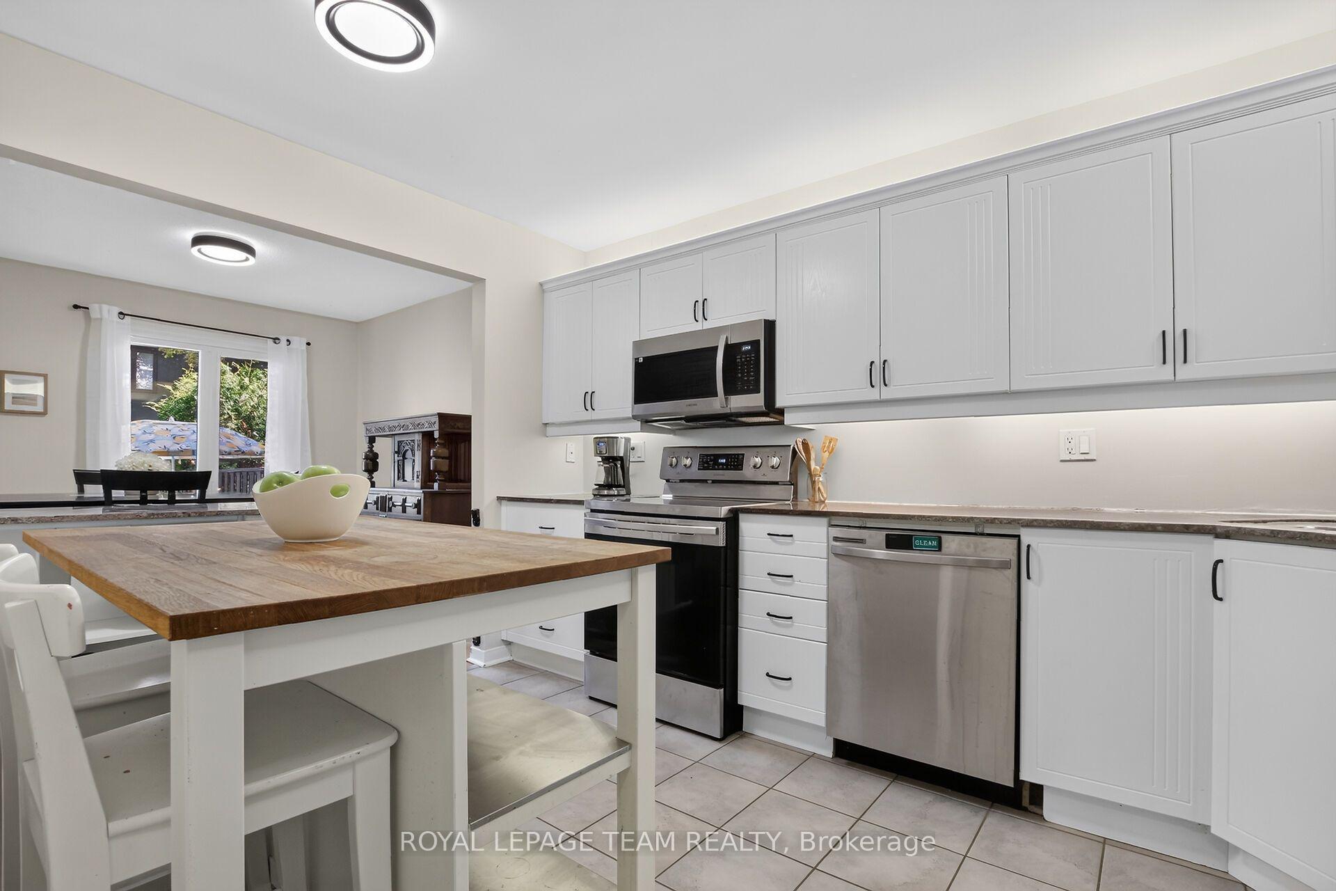 Photo 6 of Unit 123, 9 Gingras Court, Ottawa, Kanata - Beaverbrook — HOMEH