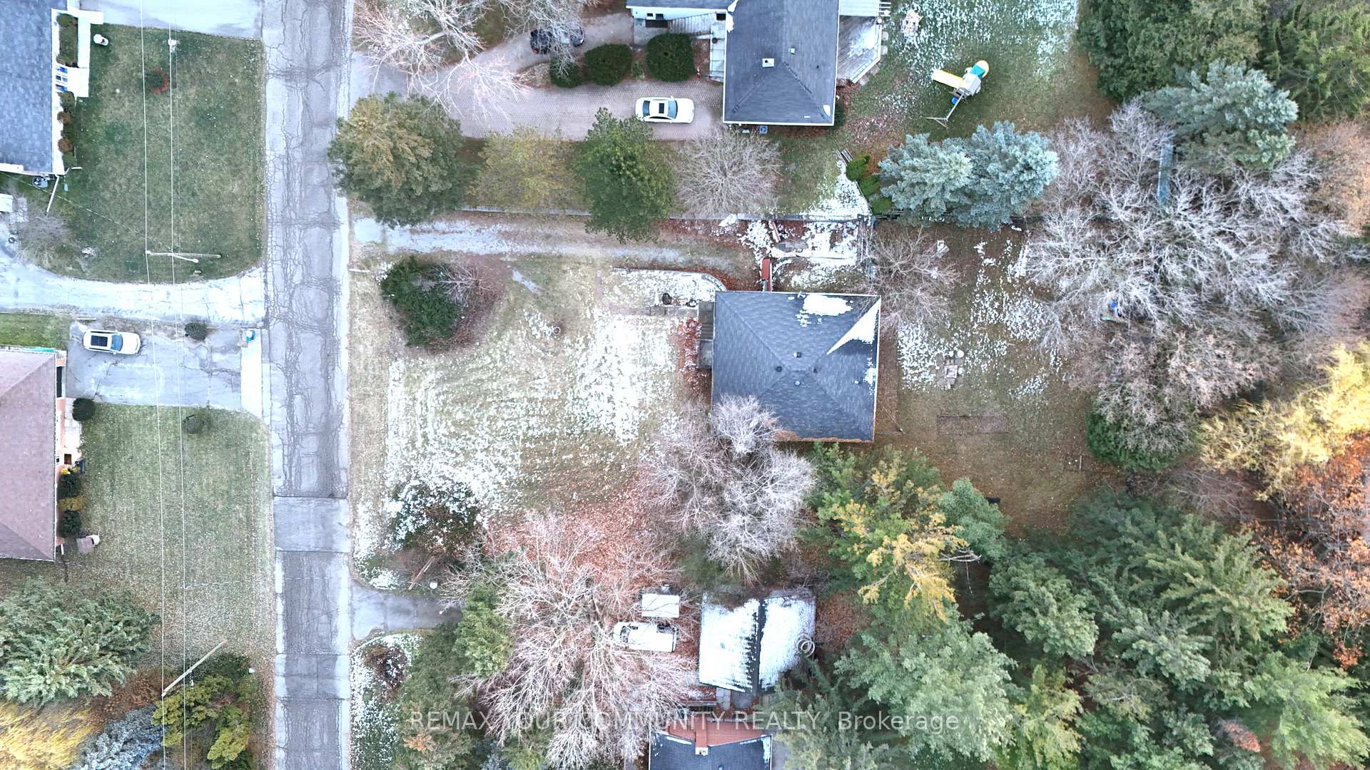 Photo 19 of 79 Muirhead Crescent, Richmond Hill, Rural Richmond Hill — HOMEH