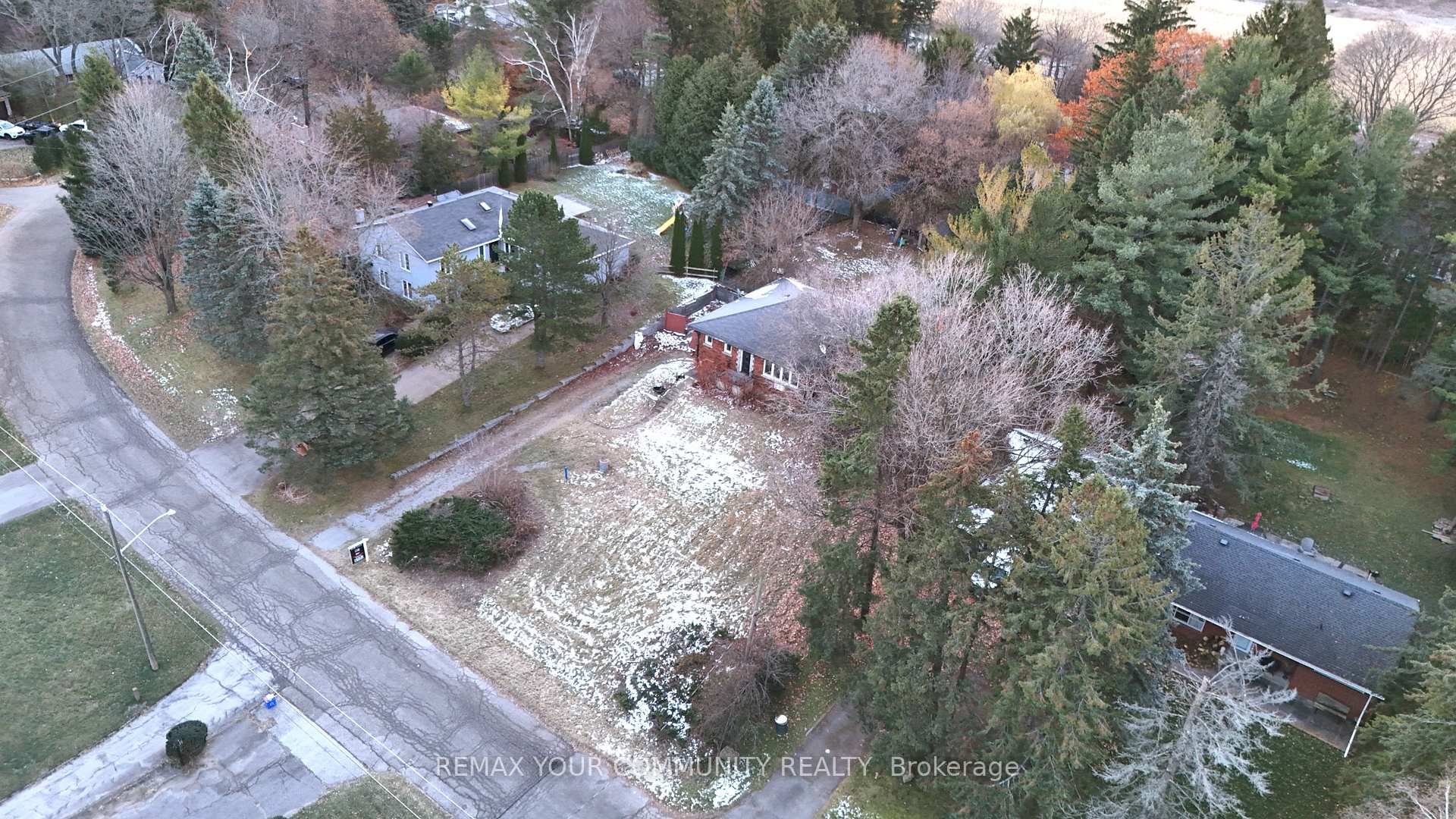 Photo 29 of 79 Muirhead Crescent, Richmond Hill, Rural Richmond Hill — HOMEH