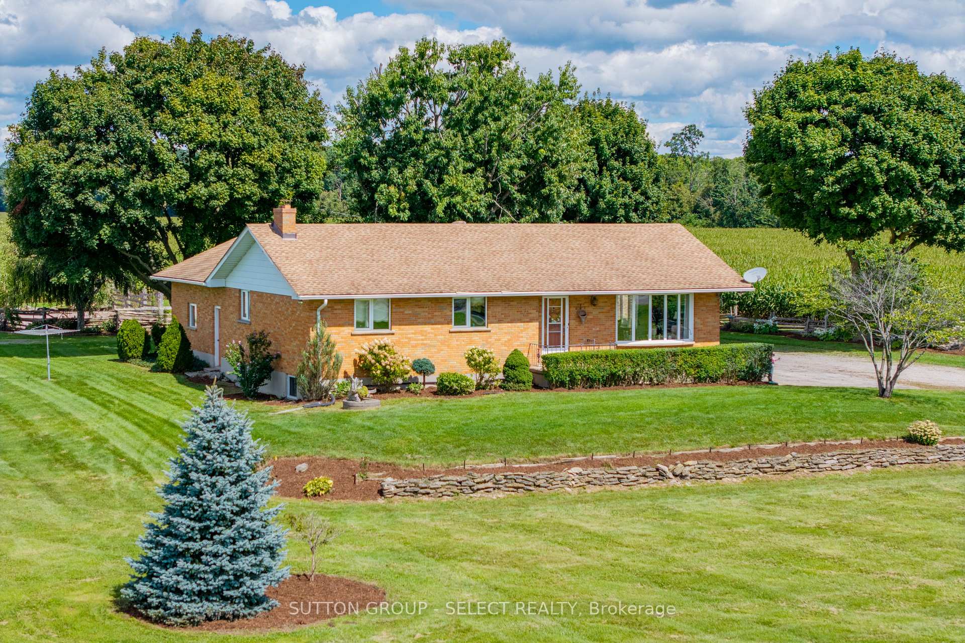 Photo 9 of 27840 Nairn Road, North Middlesex, Rural North Middlesex — HOMEH