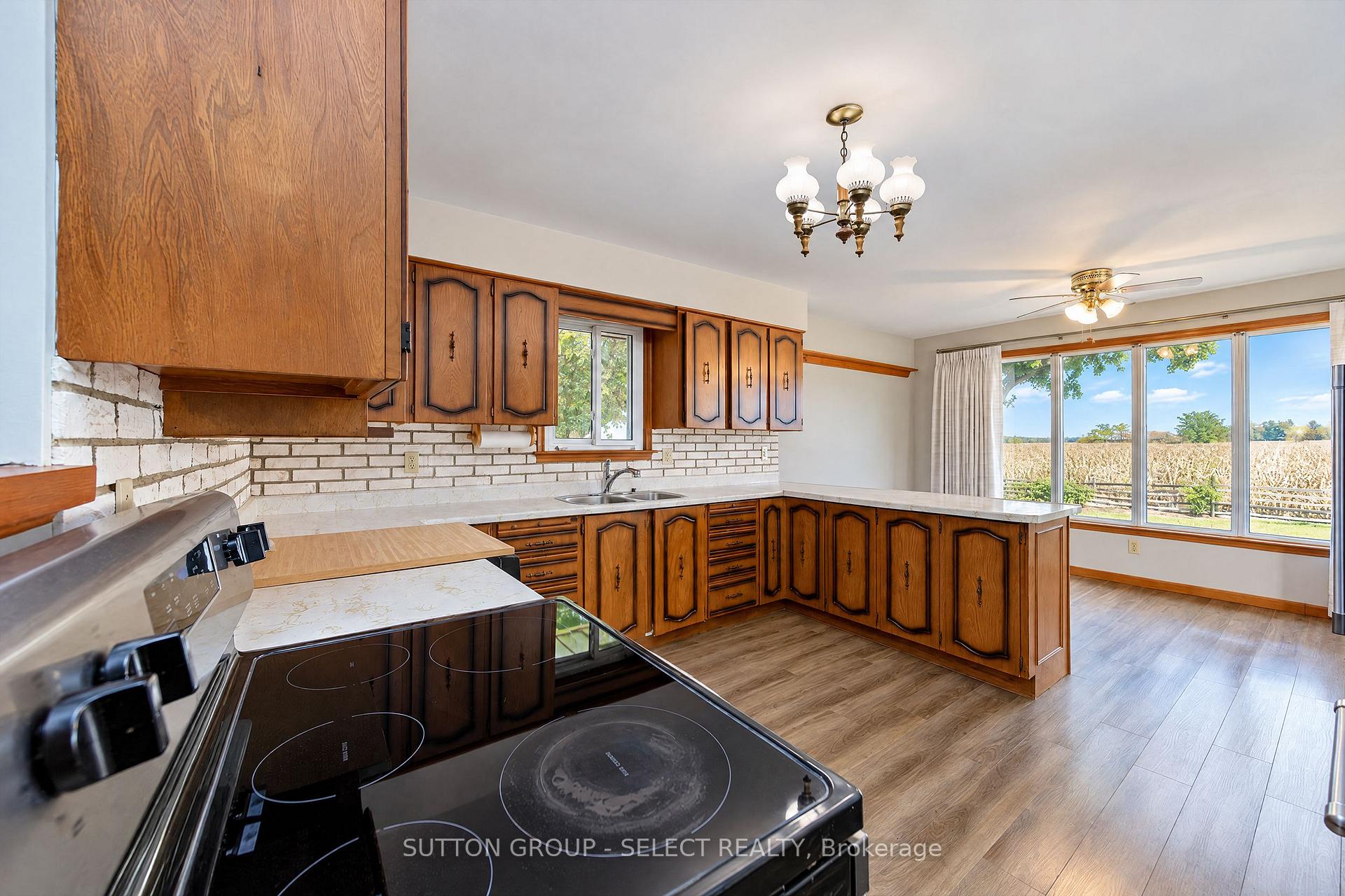 Photo 20 of 27840 Nairn Road, North Middlesex, Rural North Middlesex — HOMEH