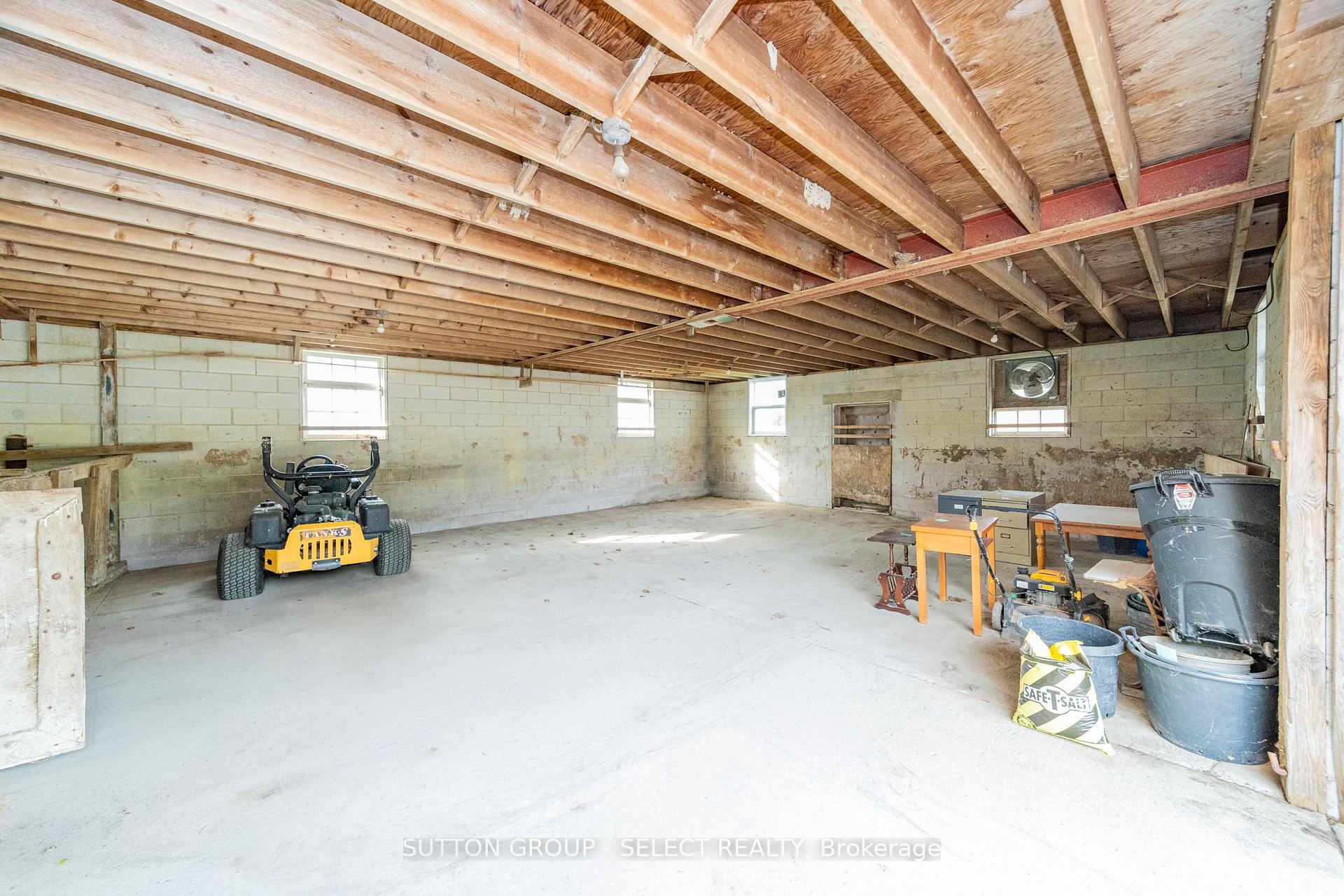 Photo 48 of 27840 Nairn Road, North Middlesex, Rural North Middlesex — HOMEH