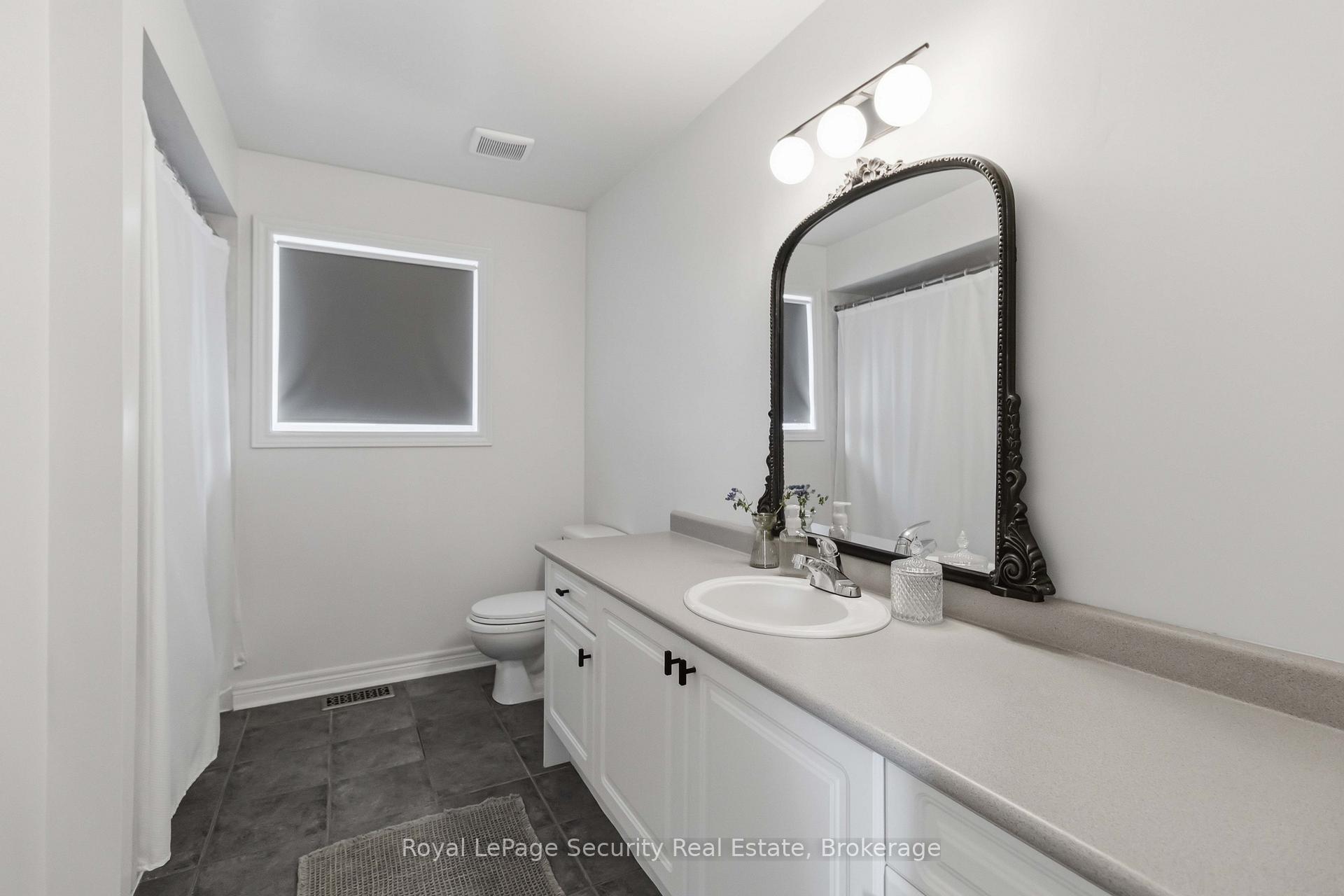 Photo 29 of 3 Natureview Court, Caledon, Bolton West — HOMEH