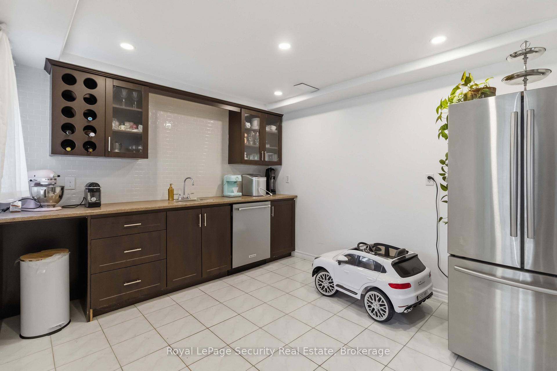 Photo 36 of 3 Natureview Court, Caledon, Bolton West — HOMEH