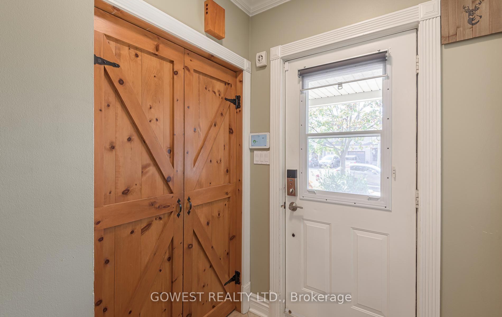 Photo 4 of 6879 Postmaster Ridge, Mississauga, Meadowvale Village — HOMEH
