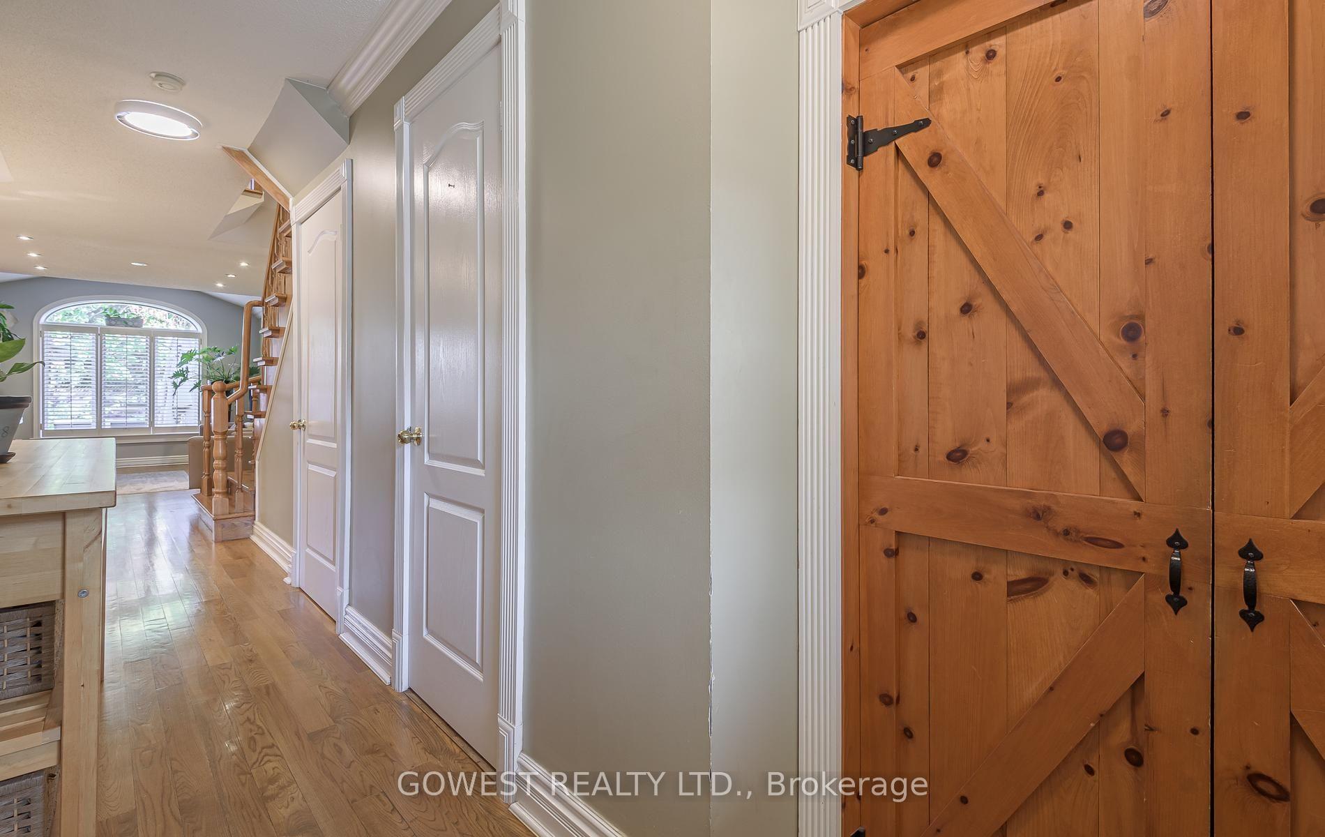 Photo 5 of 6879 Postmaster Ridge, Mississauga, Meadowvale Village — HOMEH