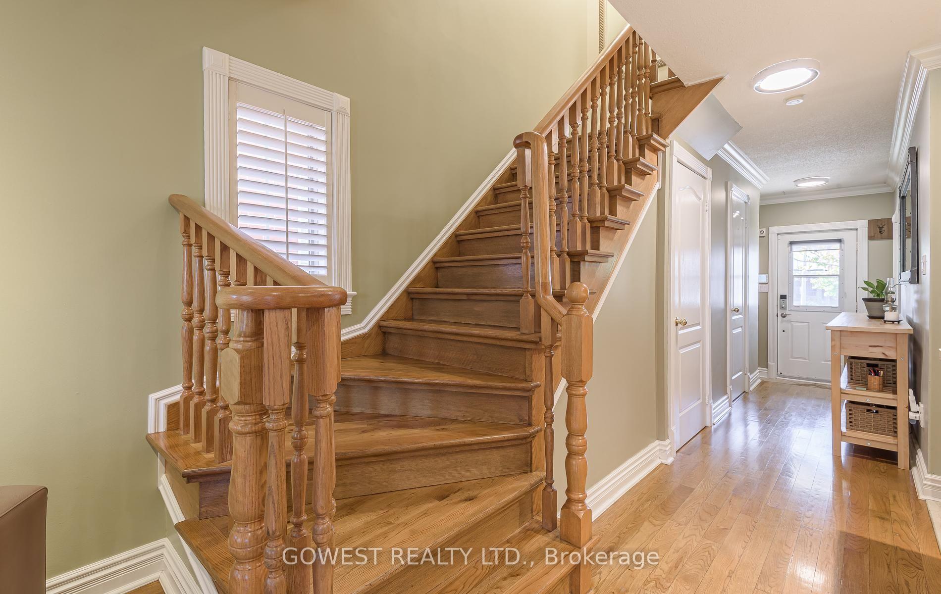 Photo 6 of 6879 Postmaster Ridge, Mississauga, Meadowvale Village — HOMEH