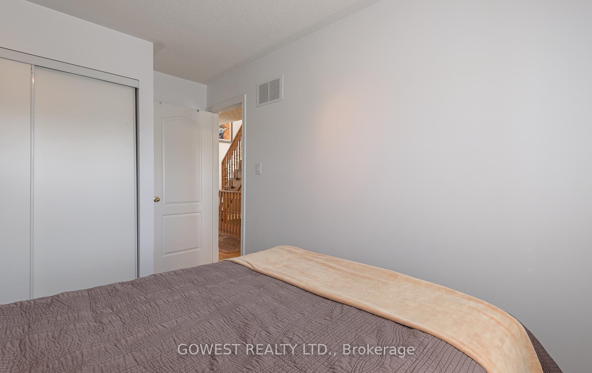 Photo 28 of 6879 Postmaster Ridge, Mississauga, Meadowvale Village — HOMEH