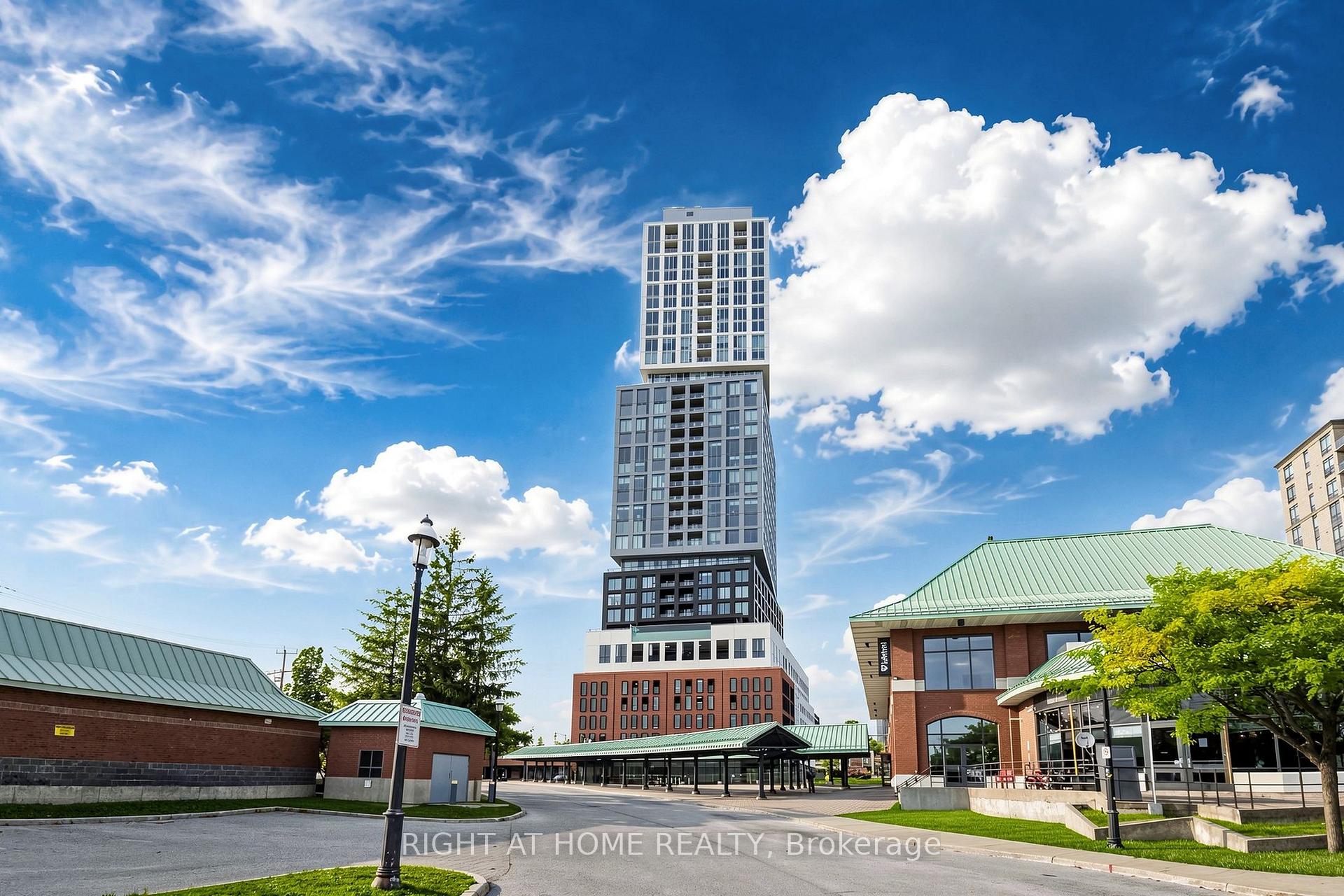 Photo 2 of Unit 1809, 39 Mary Street, Barrie, City Centre — HOMEH
