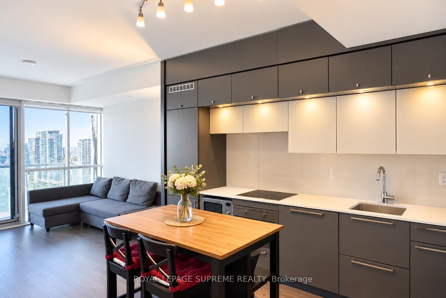 Photo 4 of Unit 4305, 15 Grenville Street, Toronto, Bay Street Corridor — HOMEH