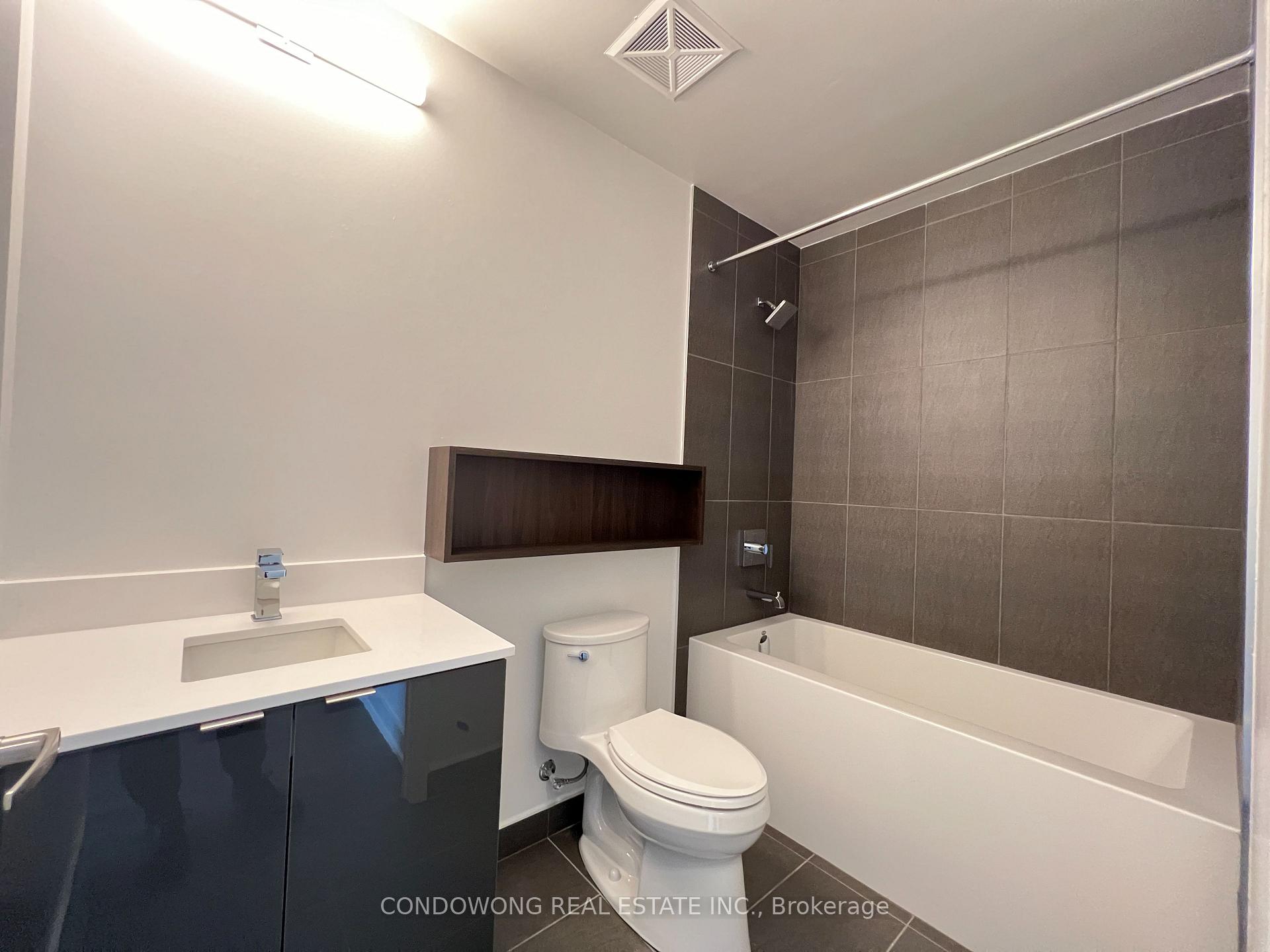 Photo 6 of Unit 1954, 135 Lower Sherbourne Street, Toronto, Waterfront Communities — HOMEH
