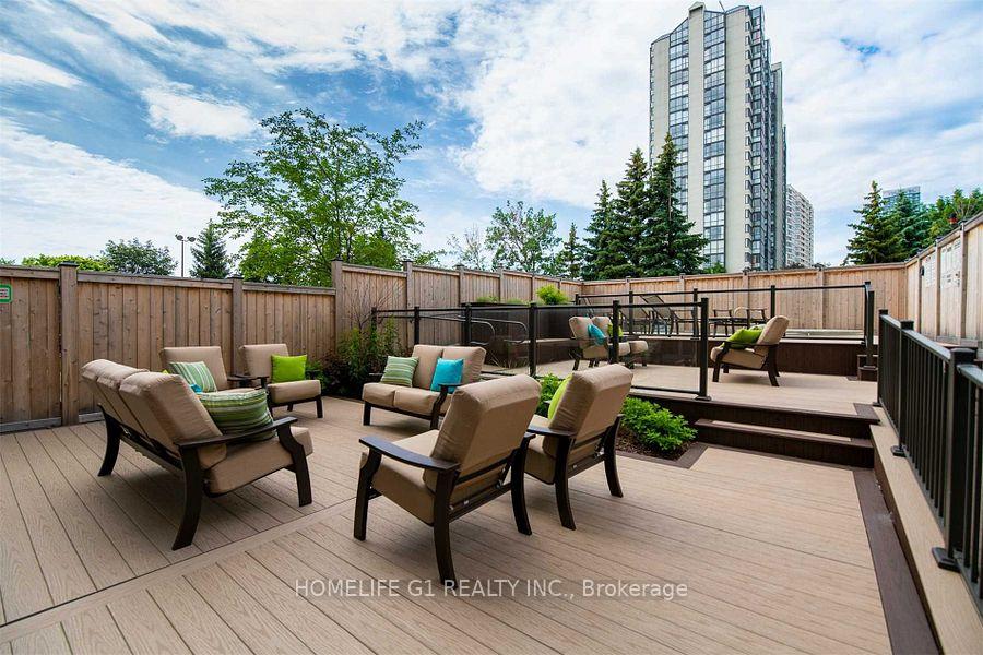 Photo 14 of Unit 1115, 300 Webb Drive, Mississauga, City Centre — HOMEH