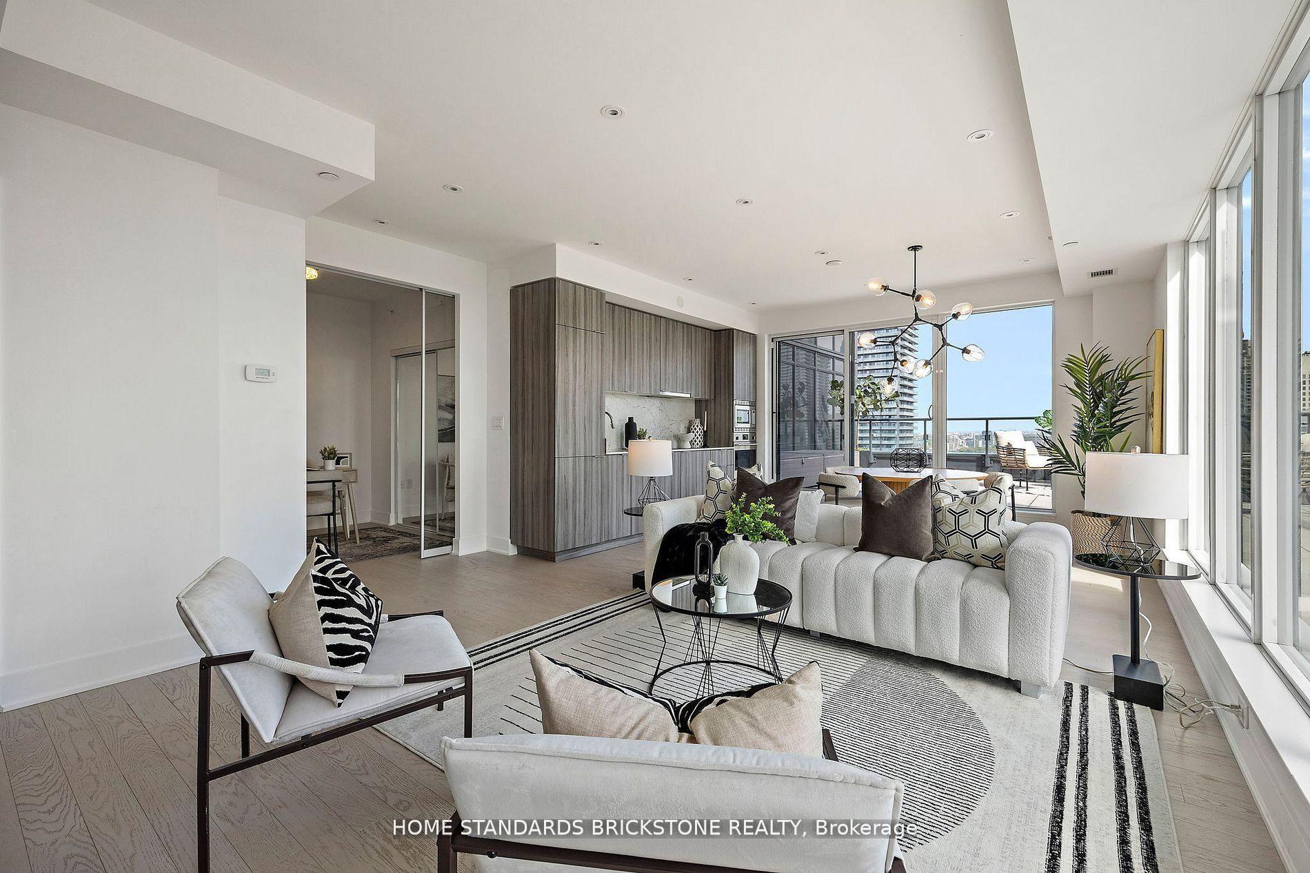 Photo 10 of Unit 3907, 955 Bay Street, Toronto, Bay Street Corridor — HOMEH