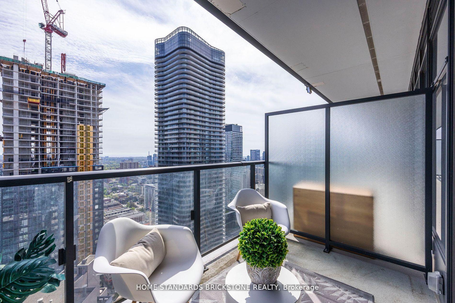 Photo 14 of Unit 3907, 955 Bay Street, Toronto, Bay Street Corridor — HOMEH