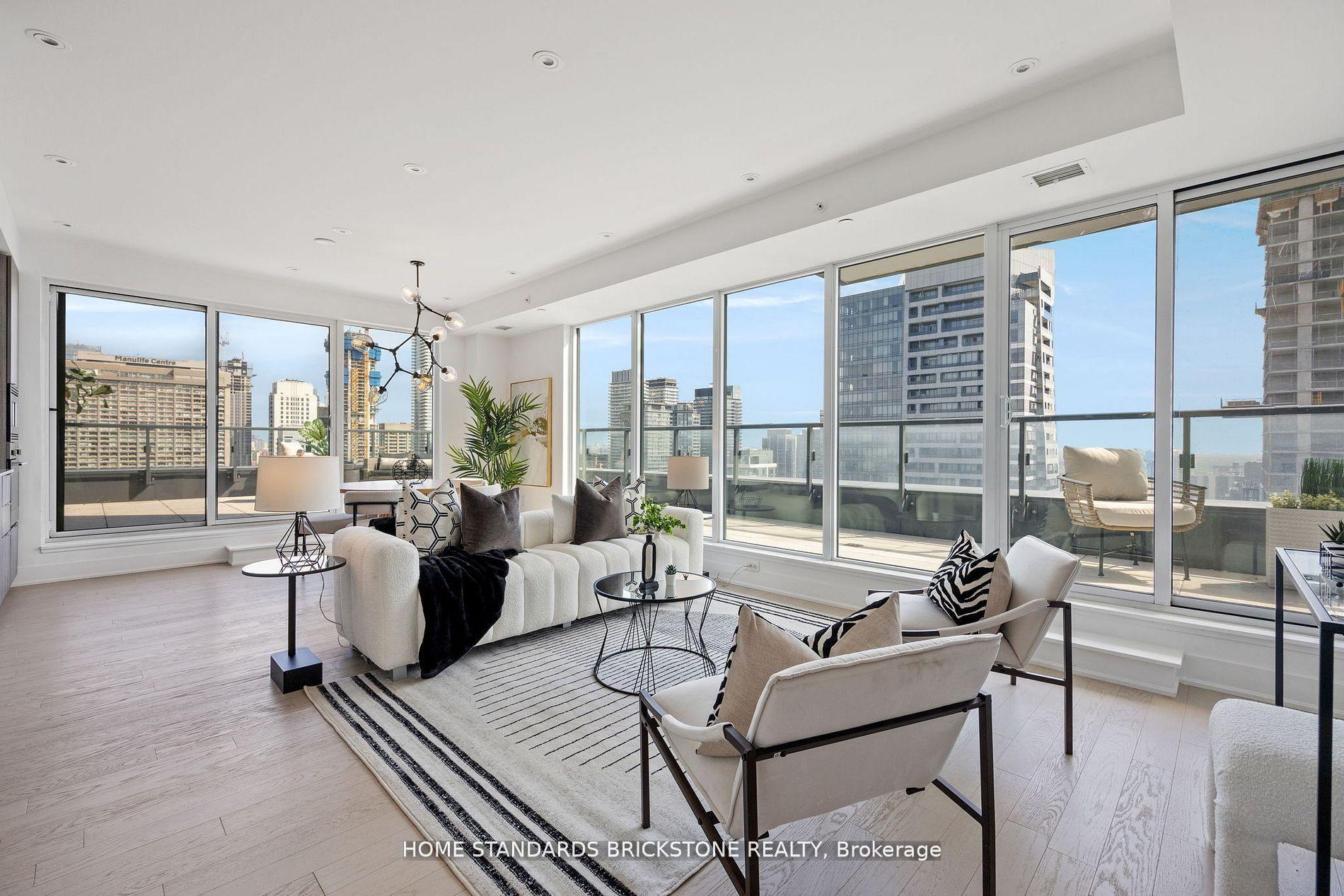 Photo 15 of Unit 3907, 955 Bay Street, Toronto, Bay Street Corridor — HOMEH
