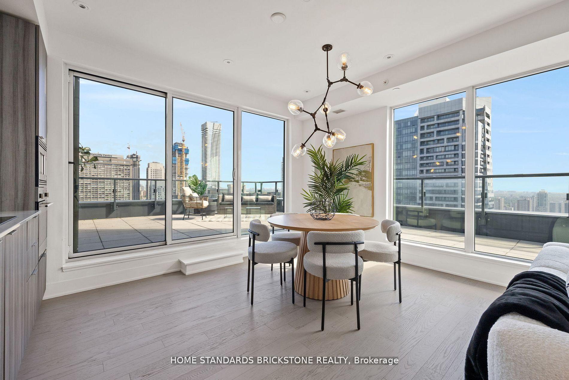 Photo 16 of Unit 3907, 955 Bay Street, Toronto, Bay Street Corridor — HOMEH
