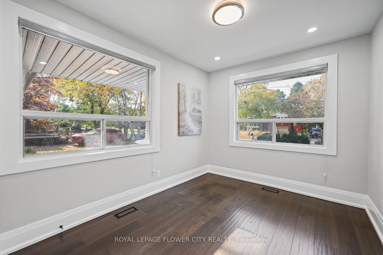 Photo 20 of 1812 Christopher Road, Mississauga, Clarkson — HOMEH