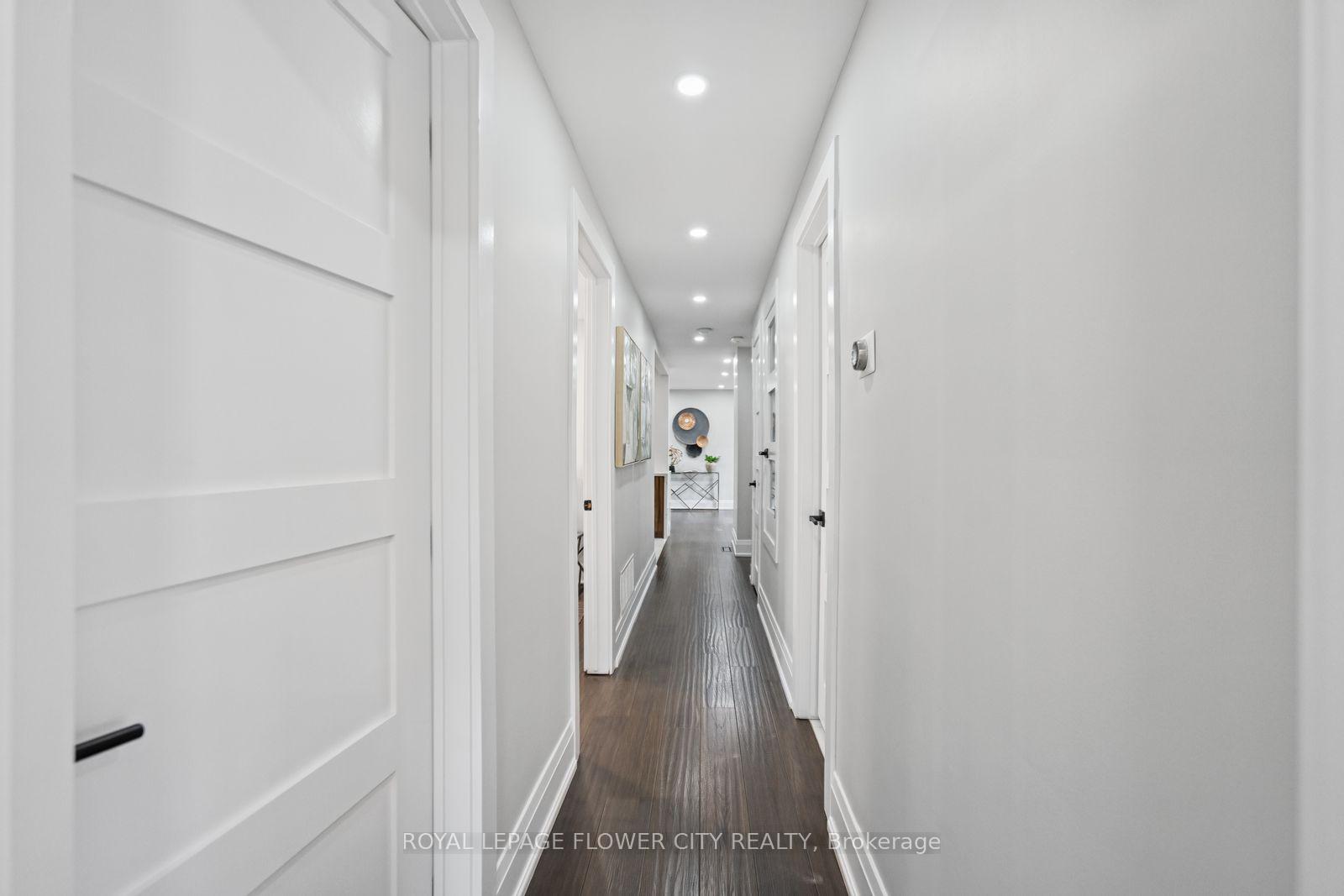 Photo 22 of 1812 Christopher Road, Mississauga, Clarkson — HOMEH