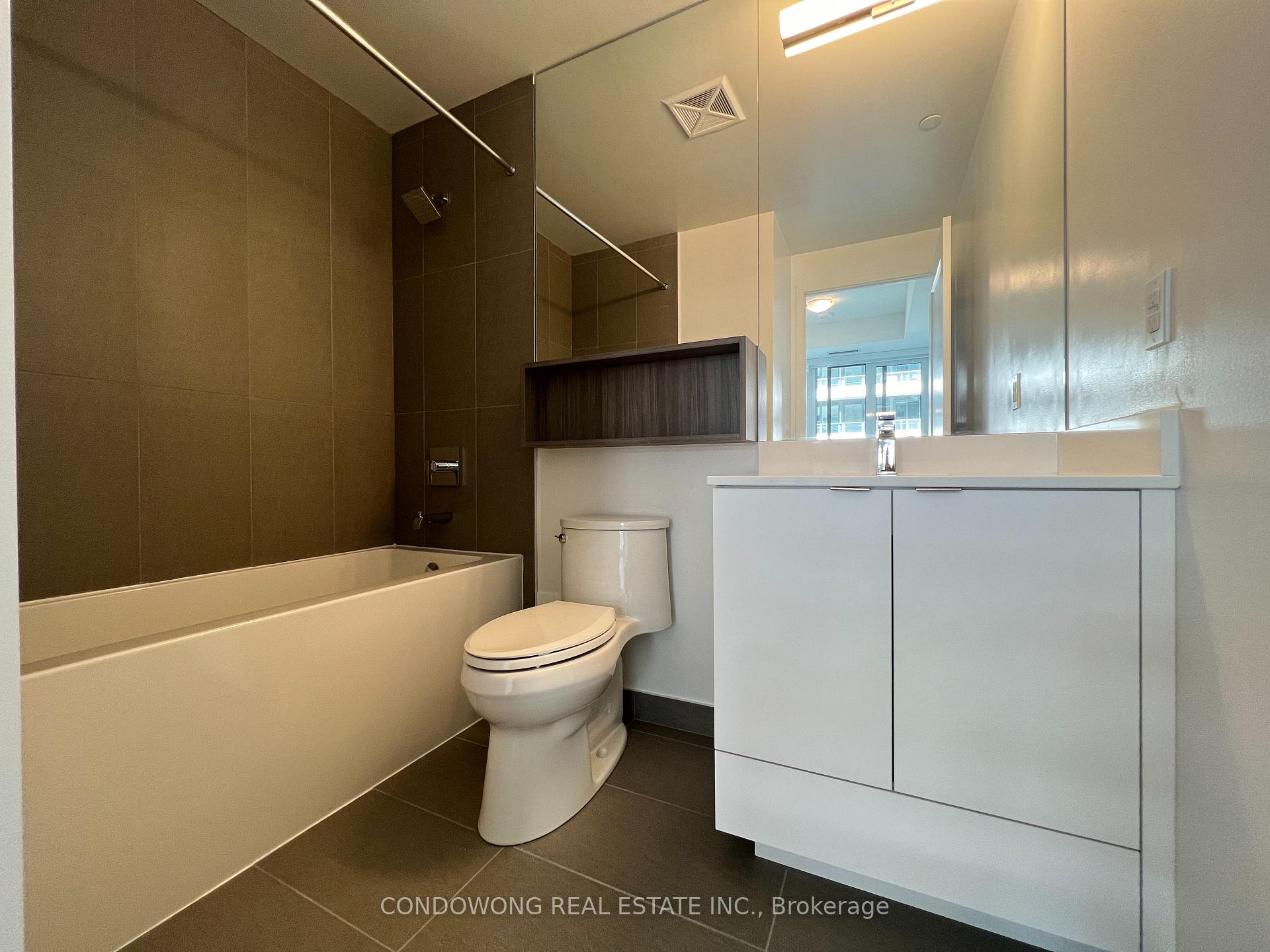 Photo 16 of Unit 2522, 135 Lower Sherbourne Street, Toronto, Waterfront Communities — HOMEH