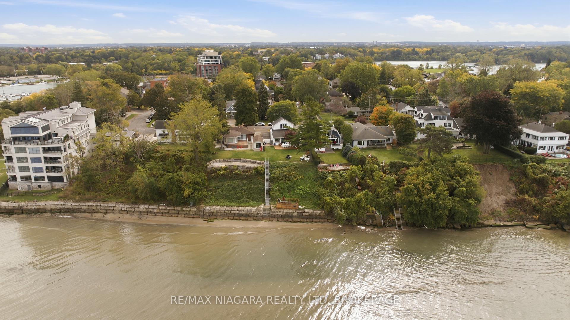 Photo 33 of 18 Dalhousie Avenue, St. Catharines, Port Dalhousie — HOMEH