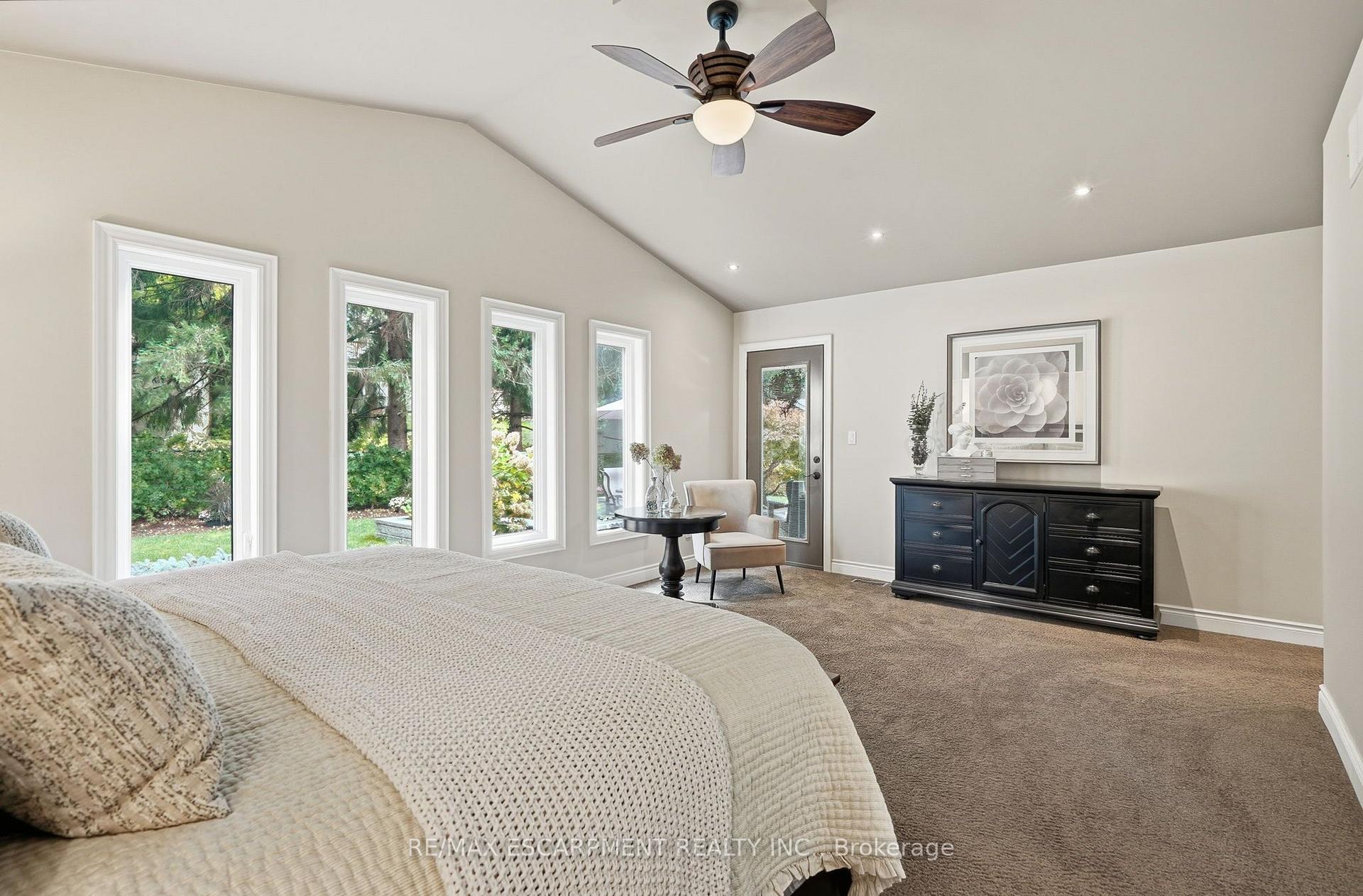 Photo 21 of 816 Alexander Road, Hamilton, Ancaster — HOMEH