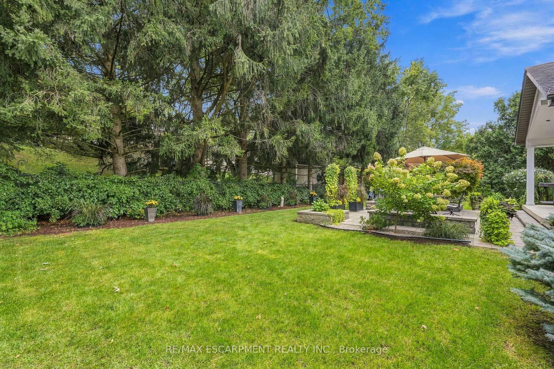 Photo 48 of 816 Alexander Road, Hamilton, Ancaster — HOMEH