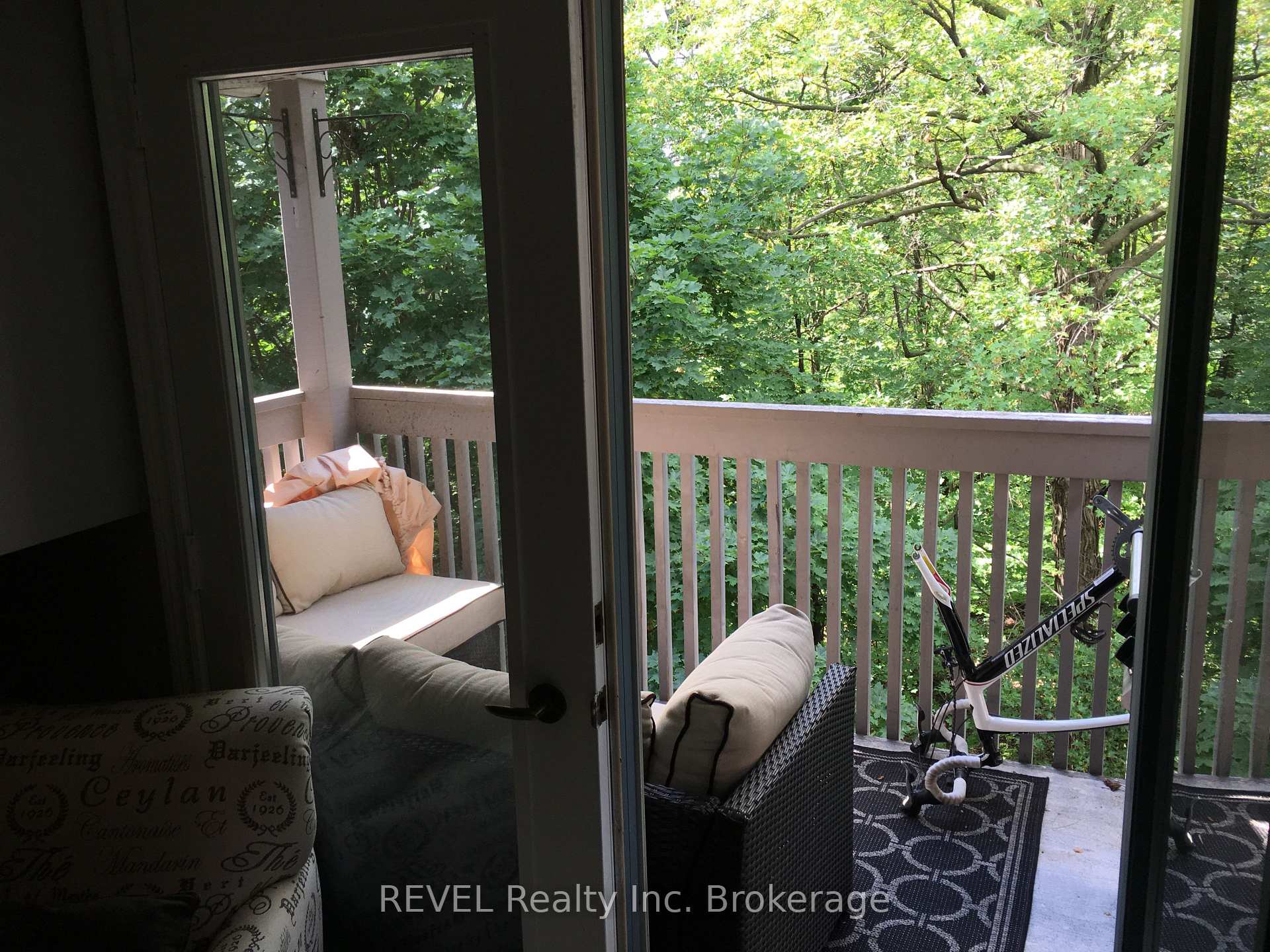 Photo 11 of Unit 317, 2030 Cleaver Avenue, Burlington, Headon — HOMEH