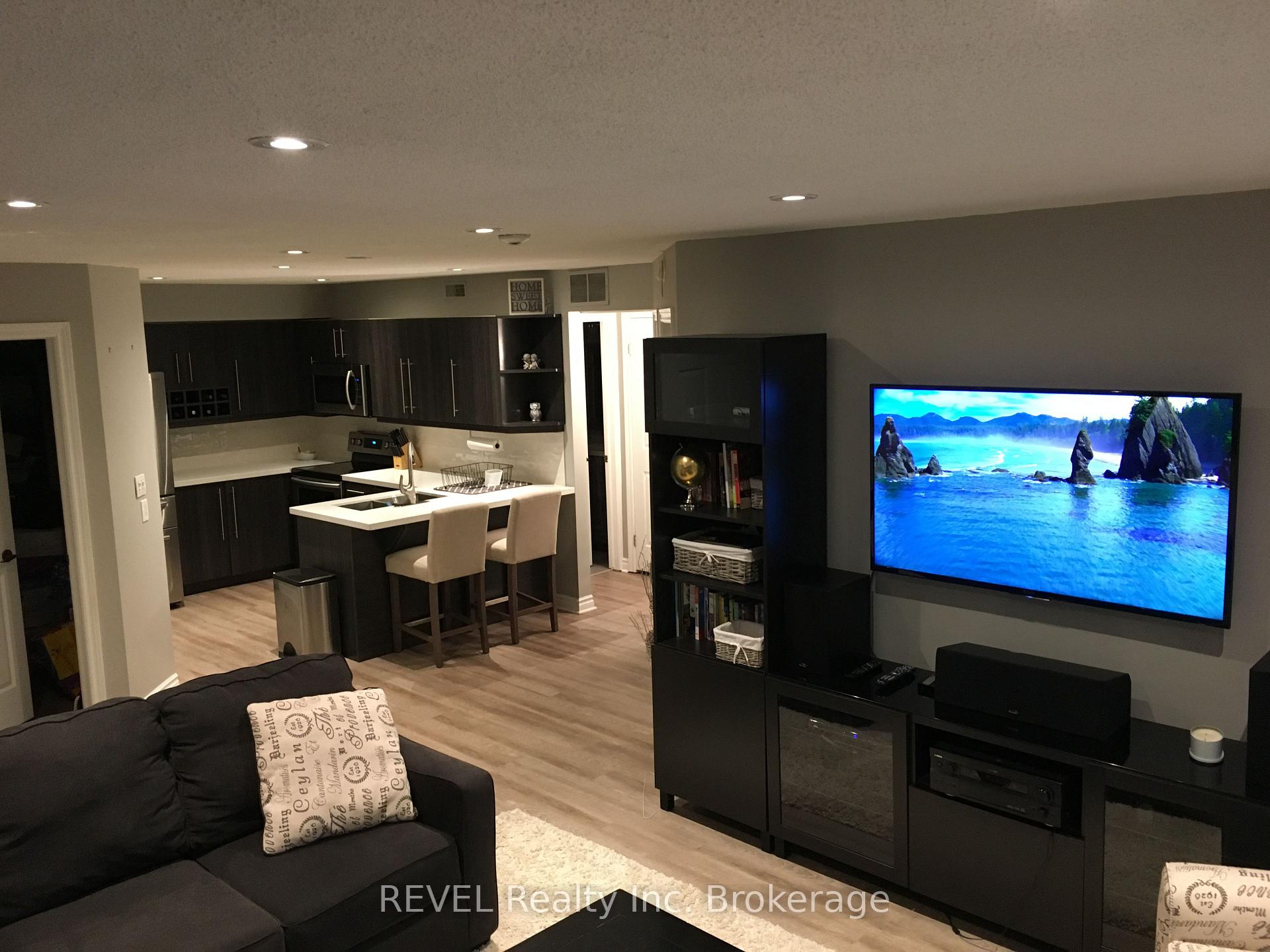 Photo 13 of Unit 317, 2030 Cleaver Avenue, Burlington, Headon — HOMEH