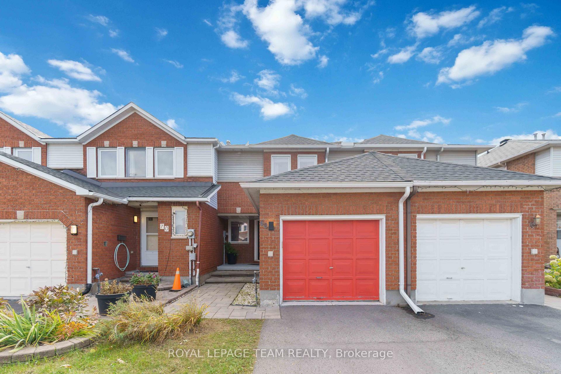 Photo of 68 Woodbury Crescent