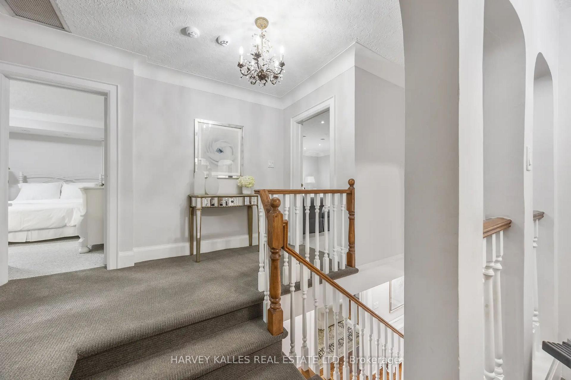 Photo 34 of 141 Old Forest Hill Road, Toronto, Forest Hill North — HOMEH