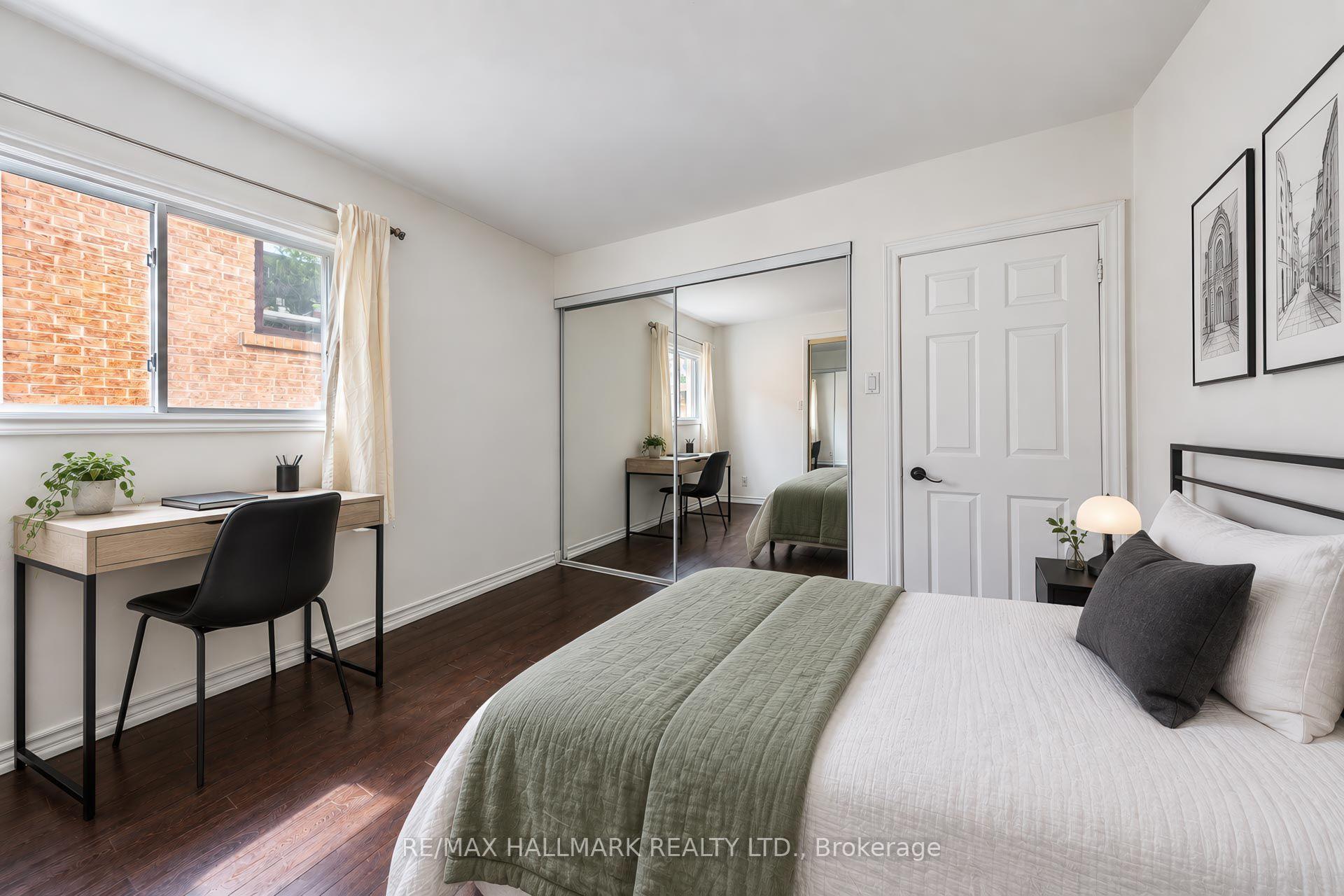 Photo 9 of 14 Saunders Road, Scarborough, Guildwood — HOMEH