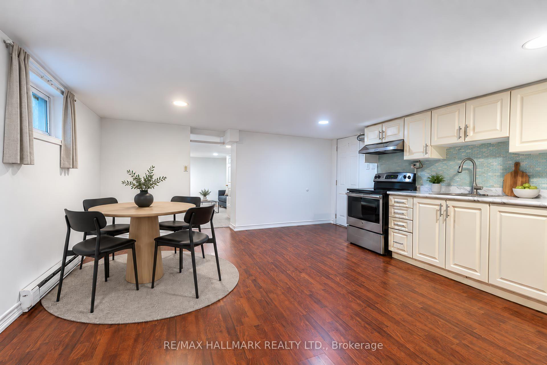 Photo 20 of 14 Saunders Road, Scarborough, Guildwood — HOMEH
