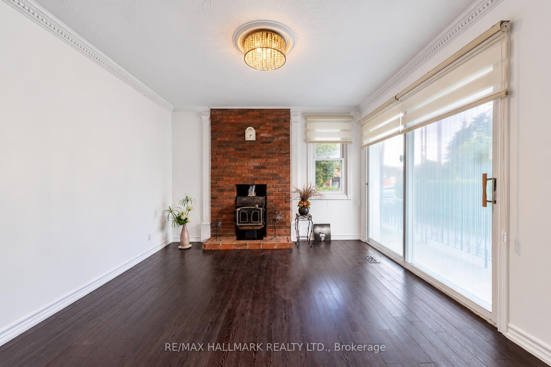 Photo 22 of 14 Saunders Road, Scarborough, Guildwood — HOMEH
