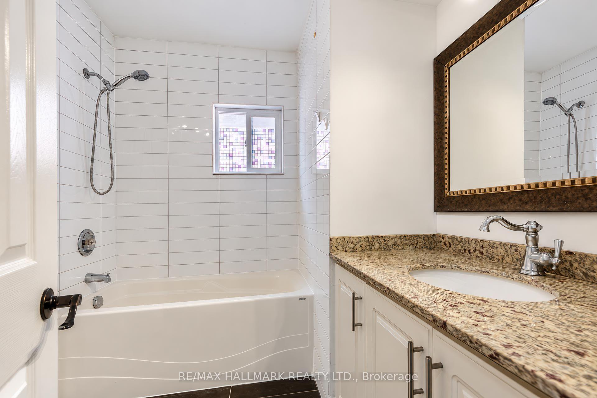 Photo 27 of 14 Saunders Road, Scarborough, Guildwood — HOMEH