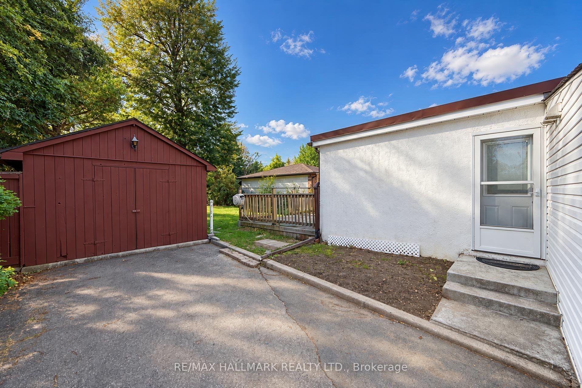 Photo 39 of 14 Saunders Road, Scarborough, Guildwood — HOMEH