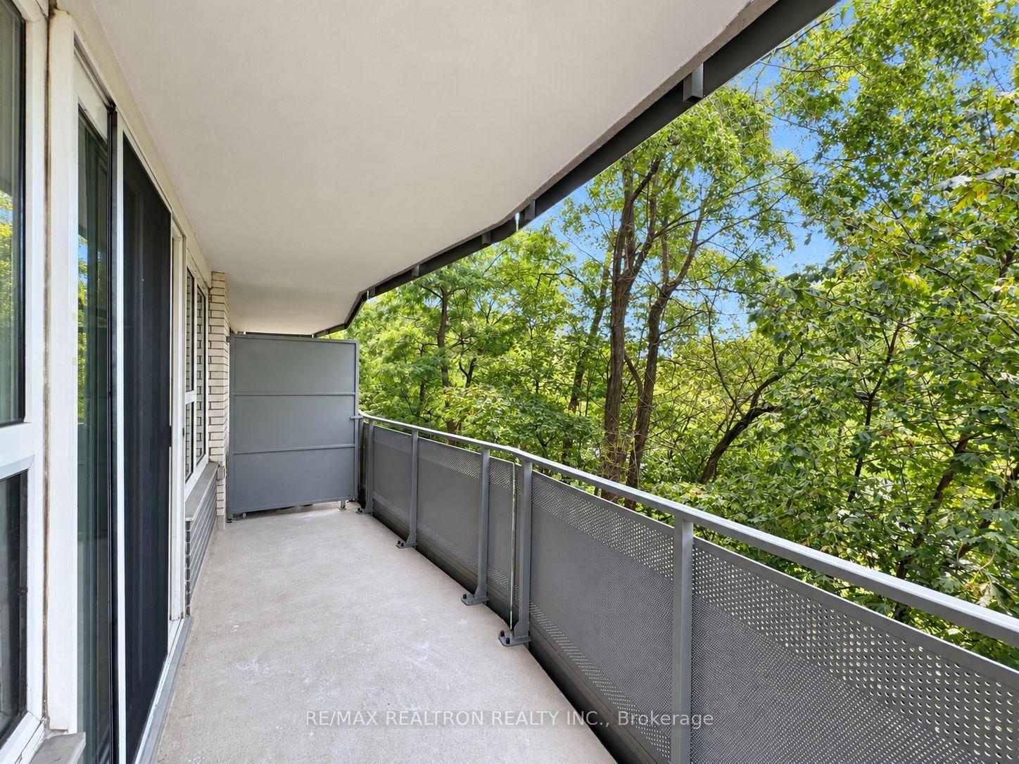 Photo 13 of Unit 202, 10 Shallmar Boulevard, Toronto, Forest Hill North — HOMEH