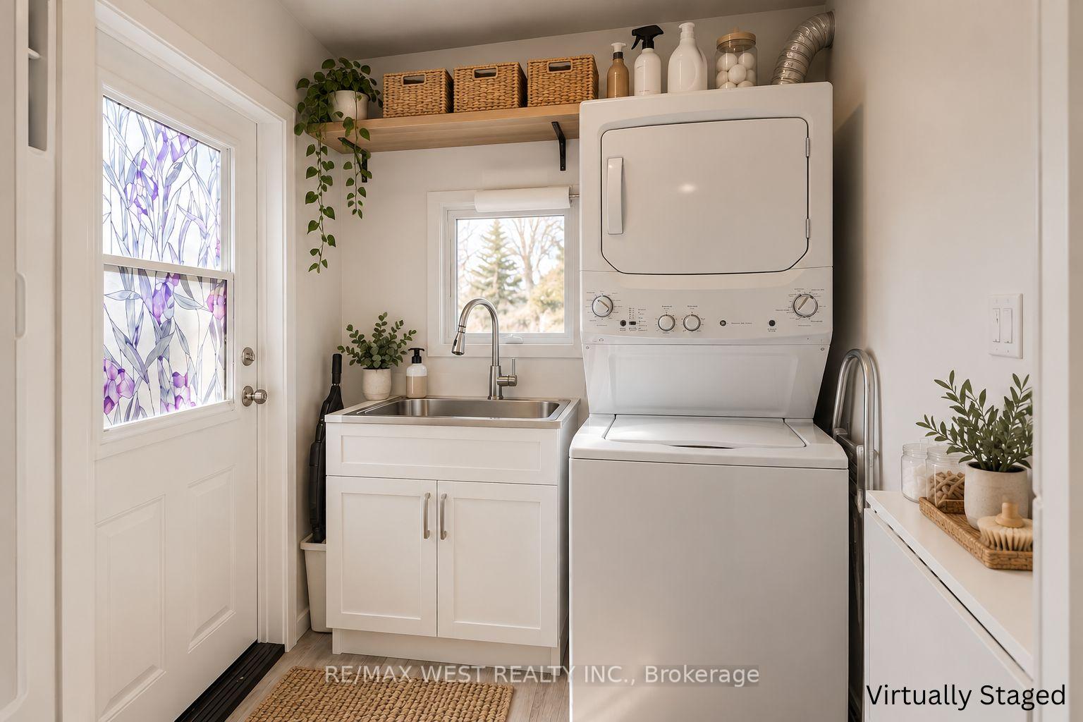 Photo 9 of 1008 Saint Clarens Avenue, Toronto, Corso Italia-Davenport — HOMEH