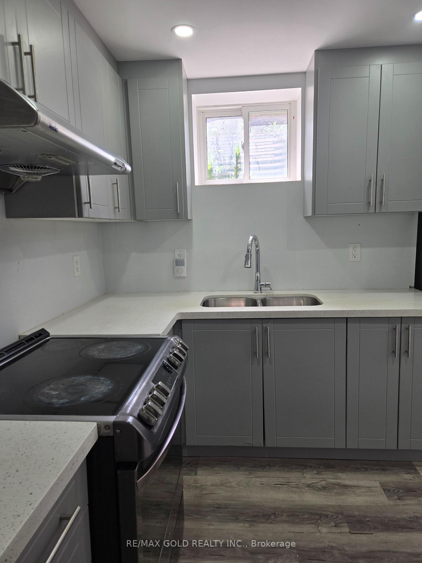 Photo 8 of Unit basement, 75 Executive Court, Brampton, Sandringham-Wellington — HOMEH