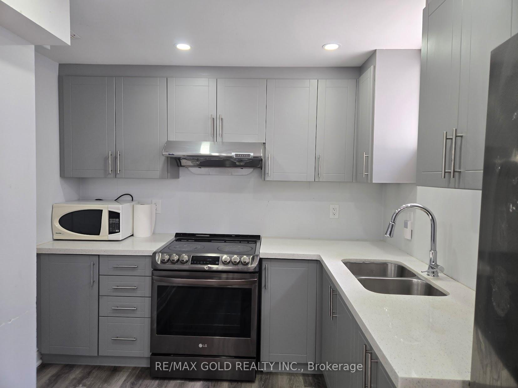 Photo 9 of Unit basement, 75 Executive Court, Brampton, Sandringham-Wellington — HOMEH