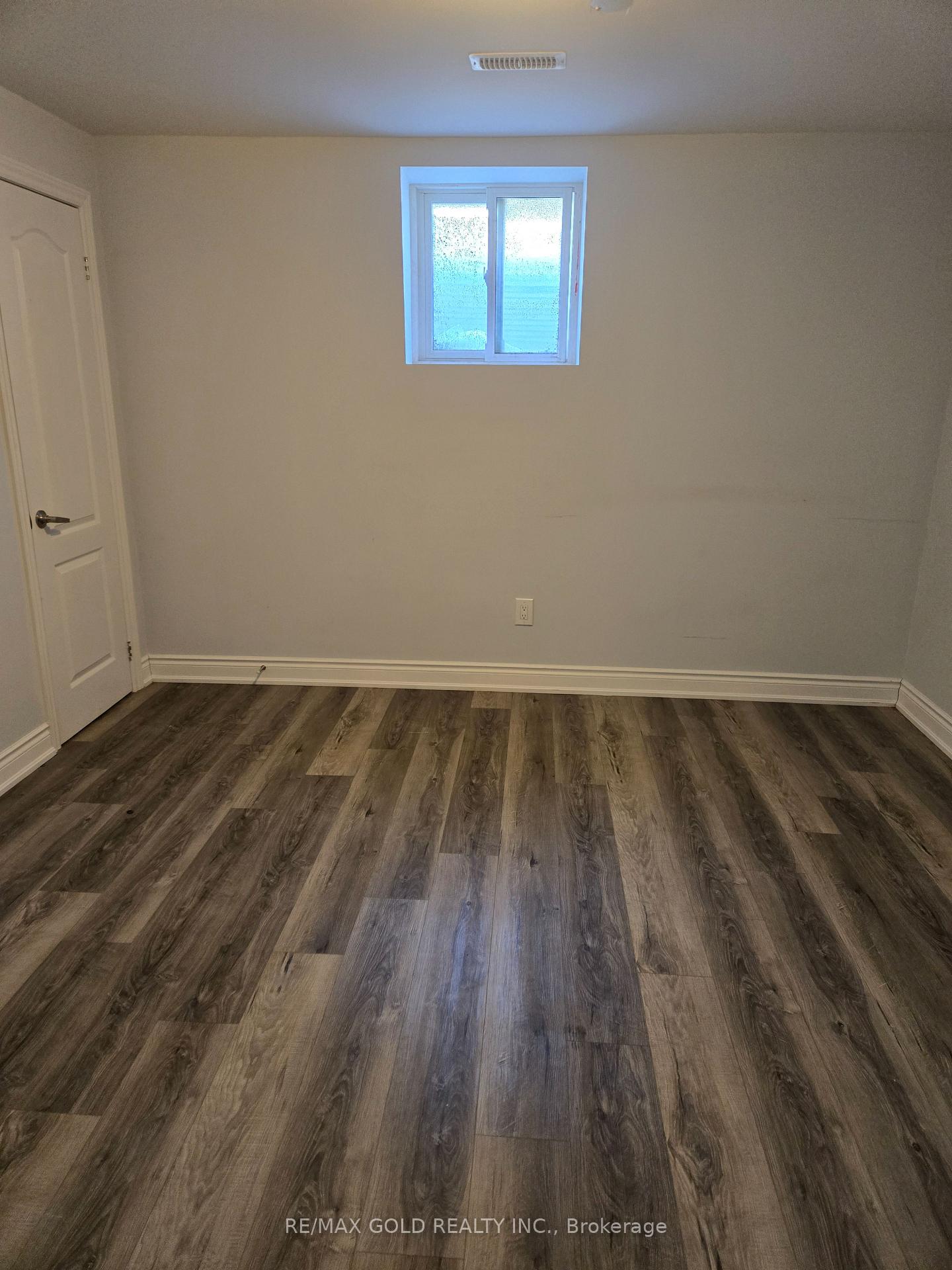 Photo 13 of Unit basement, 75 Executive Court, Brampton, Sandringham-Wellington — HOMEH