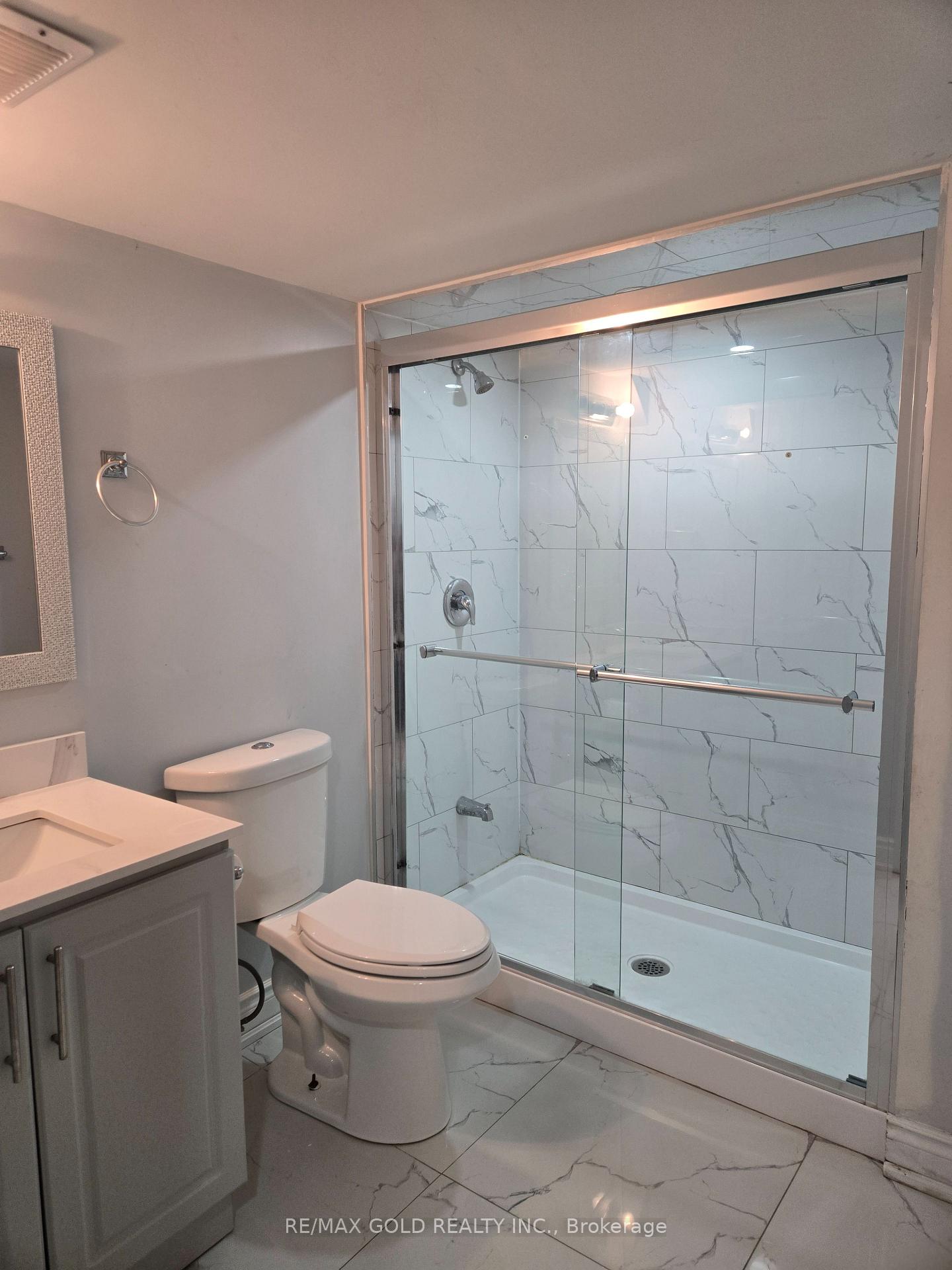 Photo 14 of Unit basement, 75 Executive Court, Brampton, Sandringham-Wellington — HOMEH