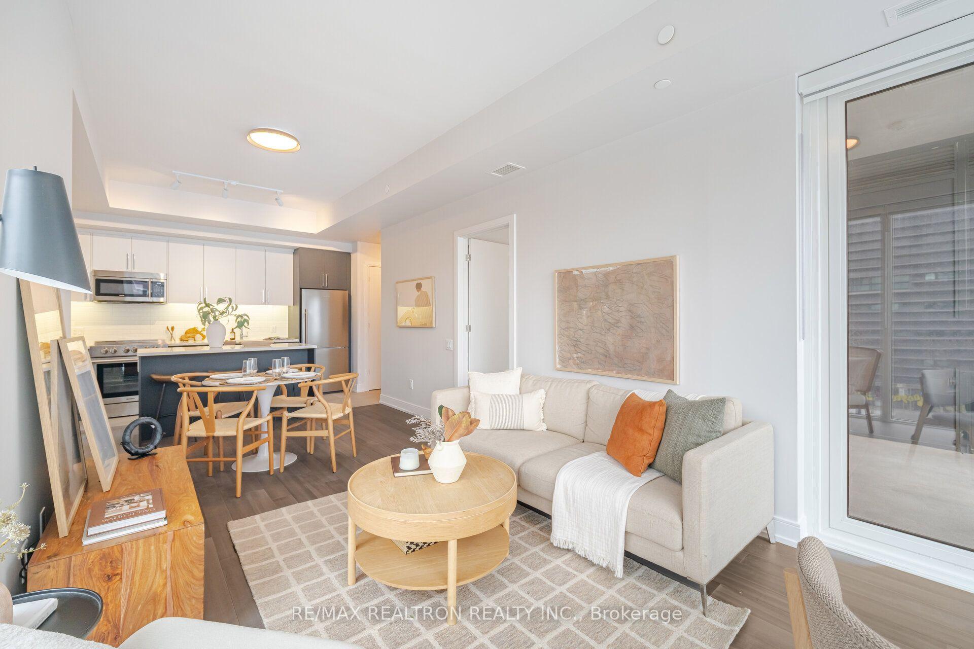 Photo 2 of Unit 606, 664 Spadina Avenue, Toronto, University — HOMEH