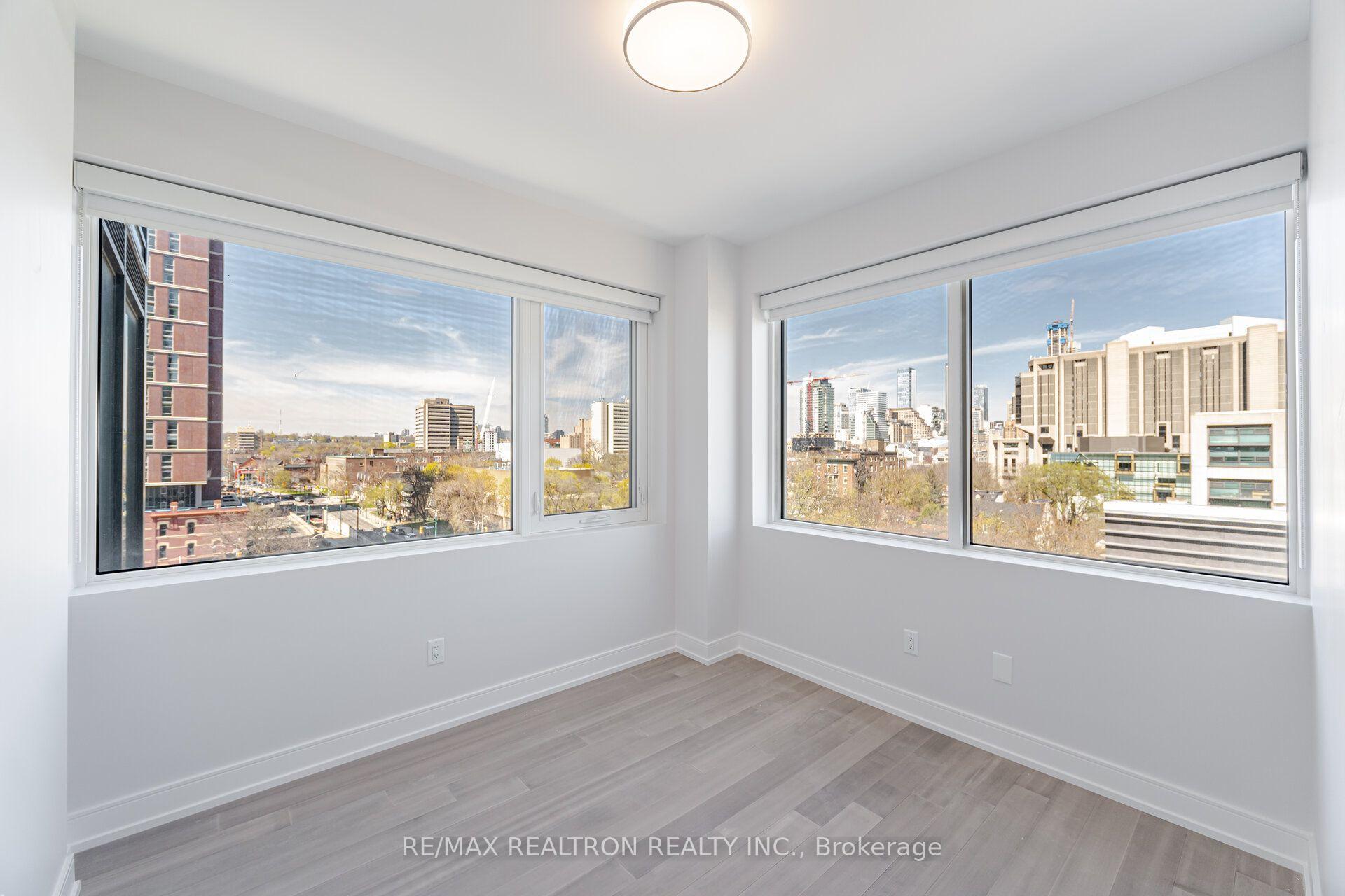 Photo 9 of Unit 606, 664 Spadina Avenue, Toronto, University — HOMEH