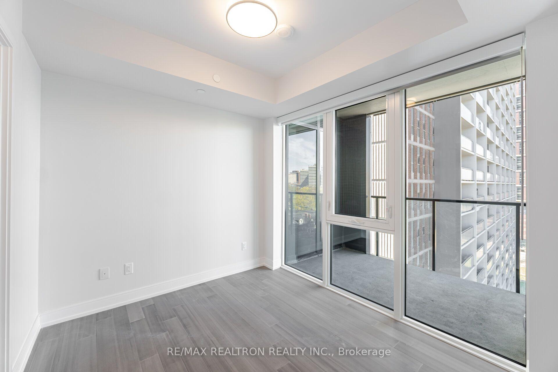 Photo 13 of Unit 606, 664 Spadina Avenue, Toronto, University — HOMEH