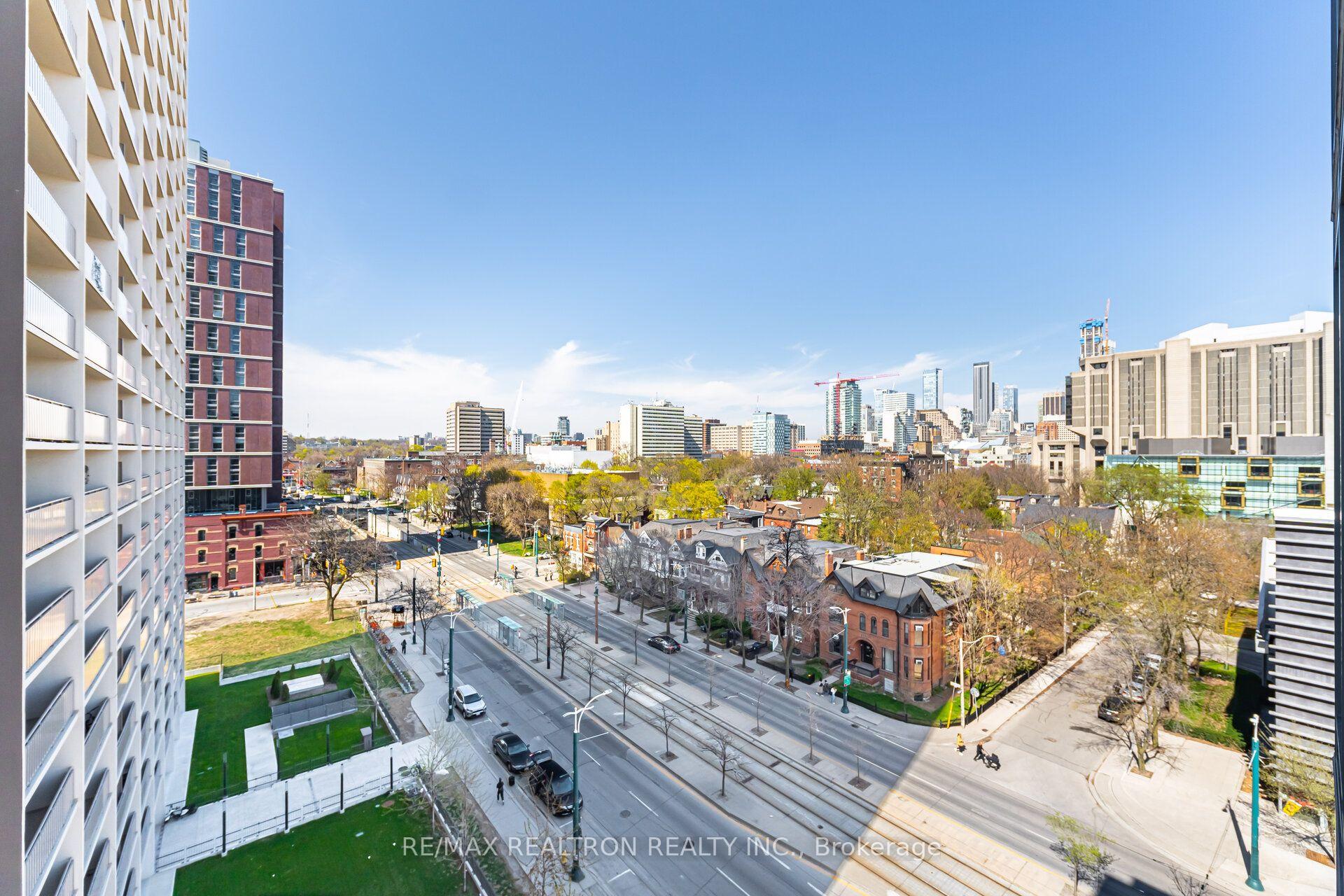 Photo 20 of Unit 606, 664 Spadina Avenue, Toronto, University — HOMEH