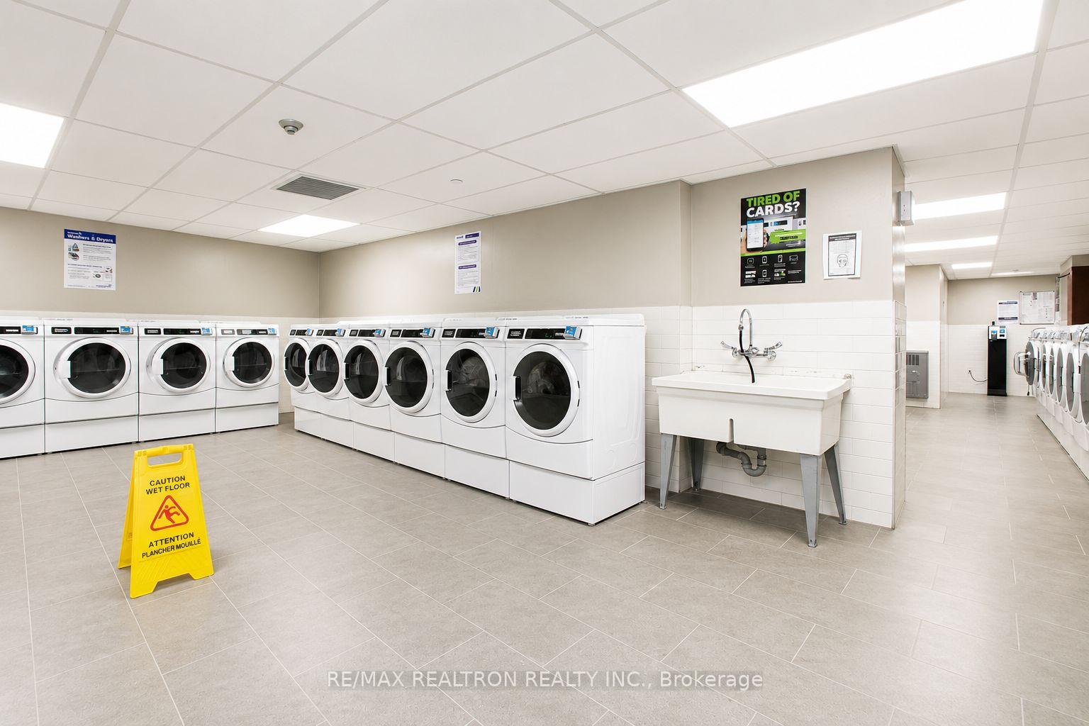 Photo 15 of Unit 2414, 666 Spadina Avenue, Toronto, University — HOMEH